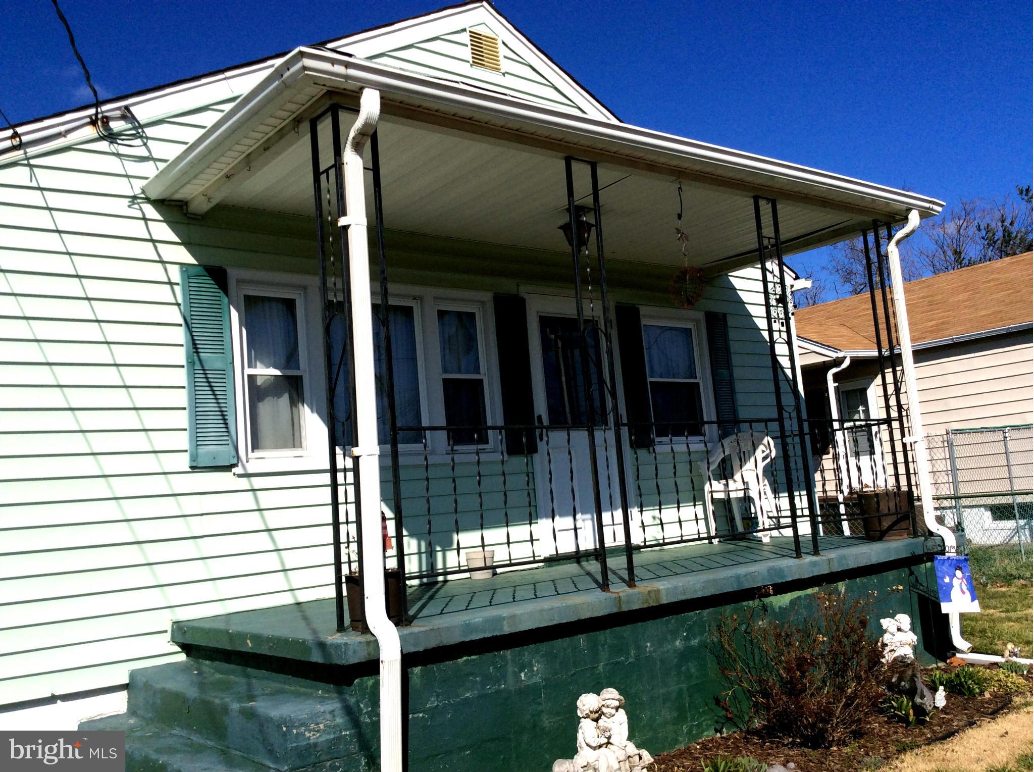 ARUNDEL GARDENS - Residential