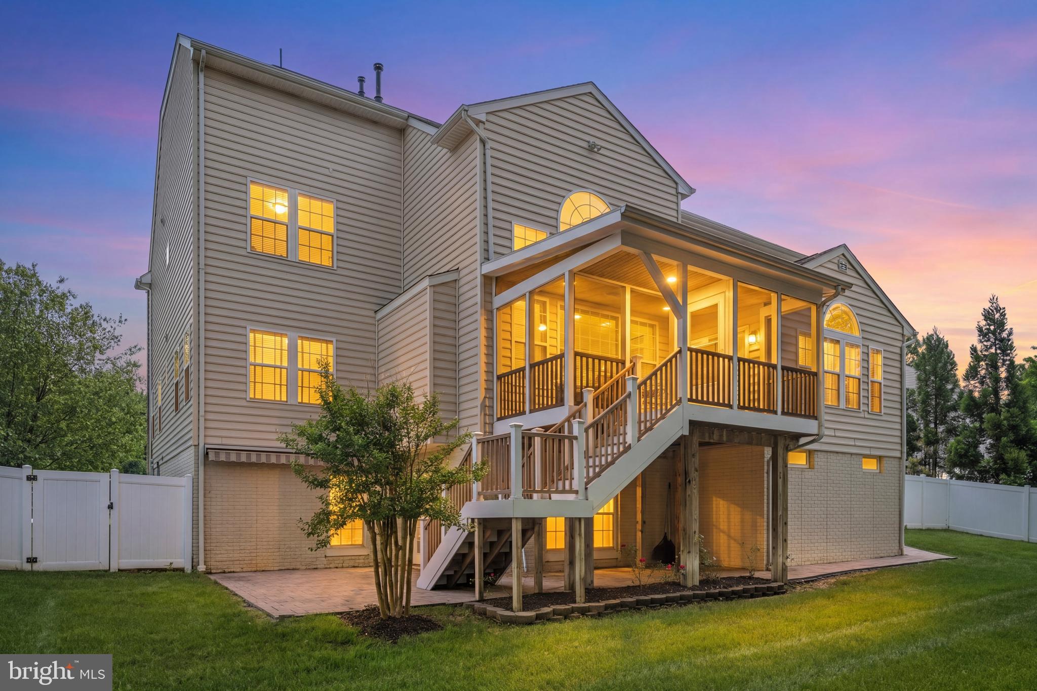FERRY LANDING - Residential