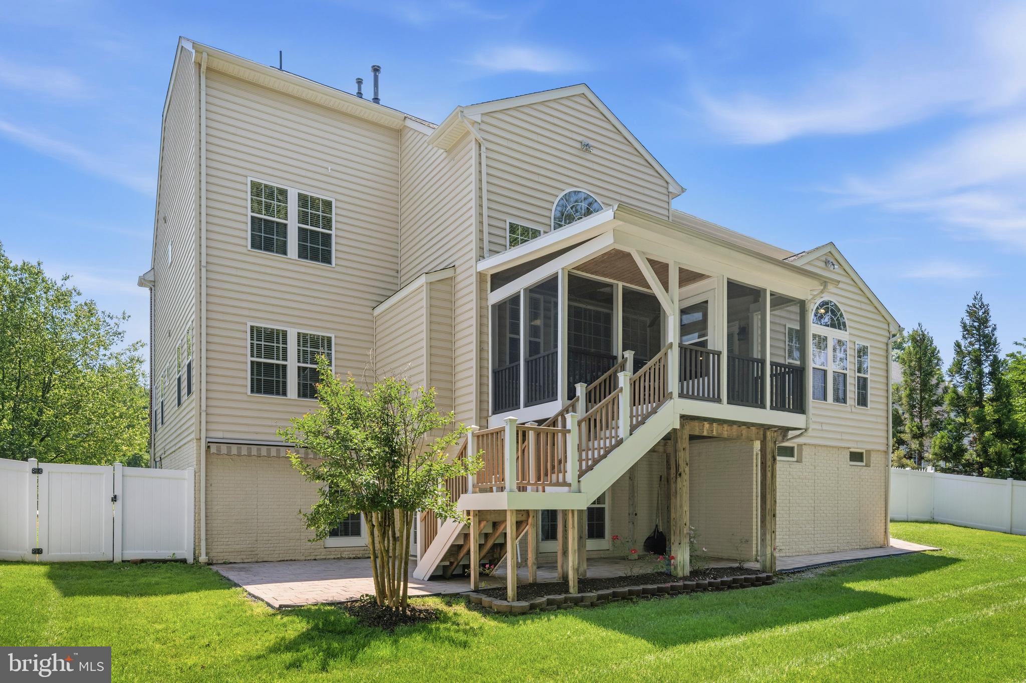 FERRY LANDING - Residential