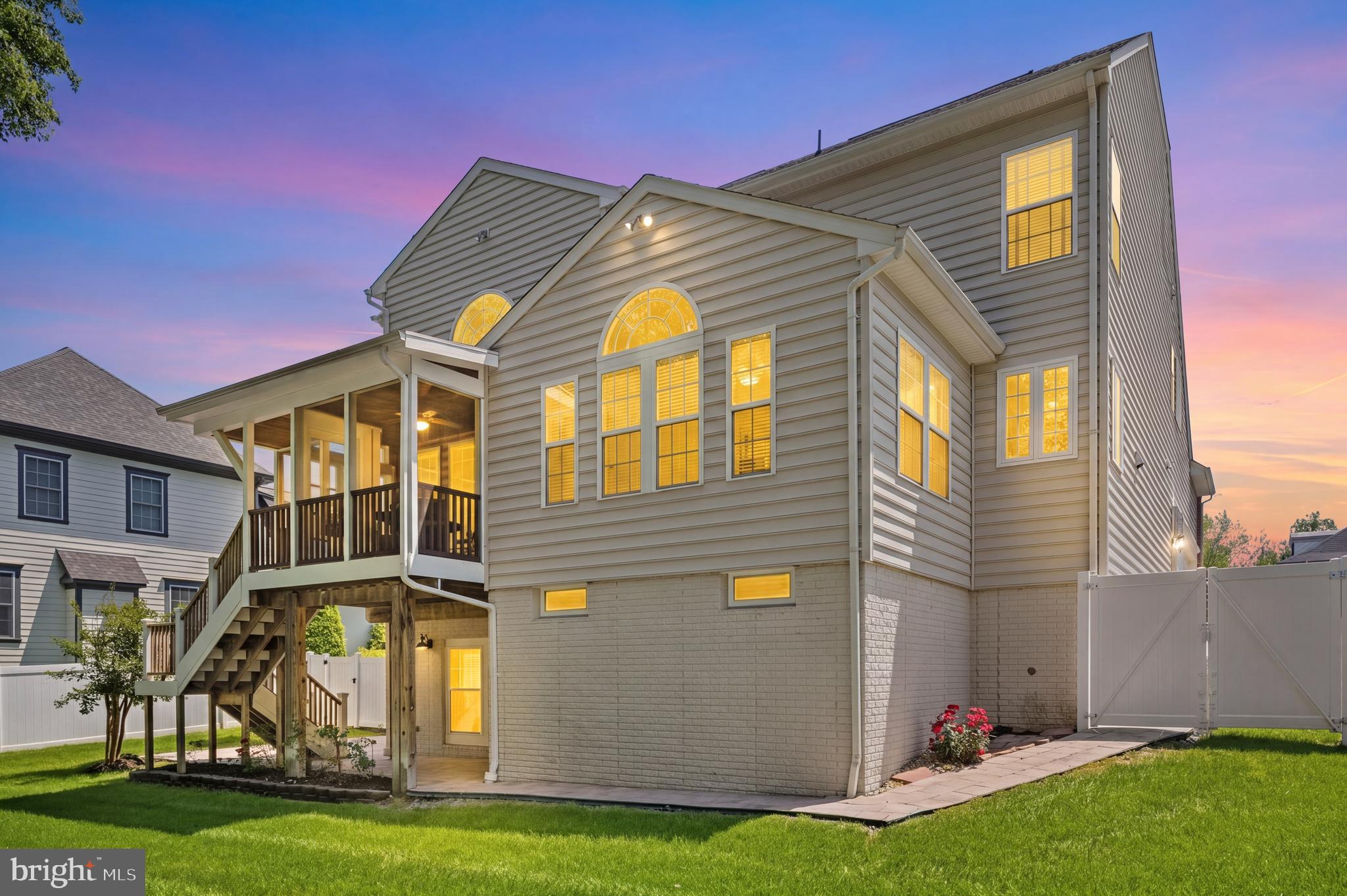 FERRY LANDING - Residential