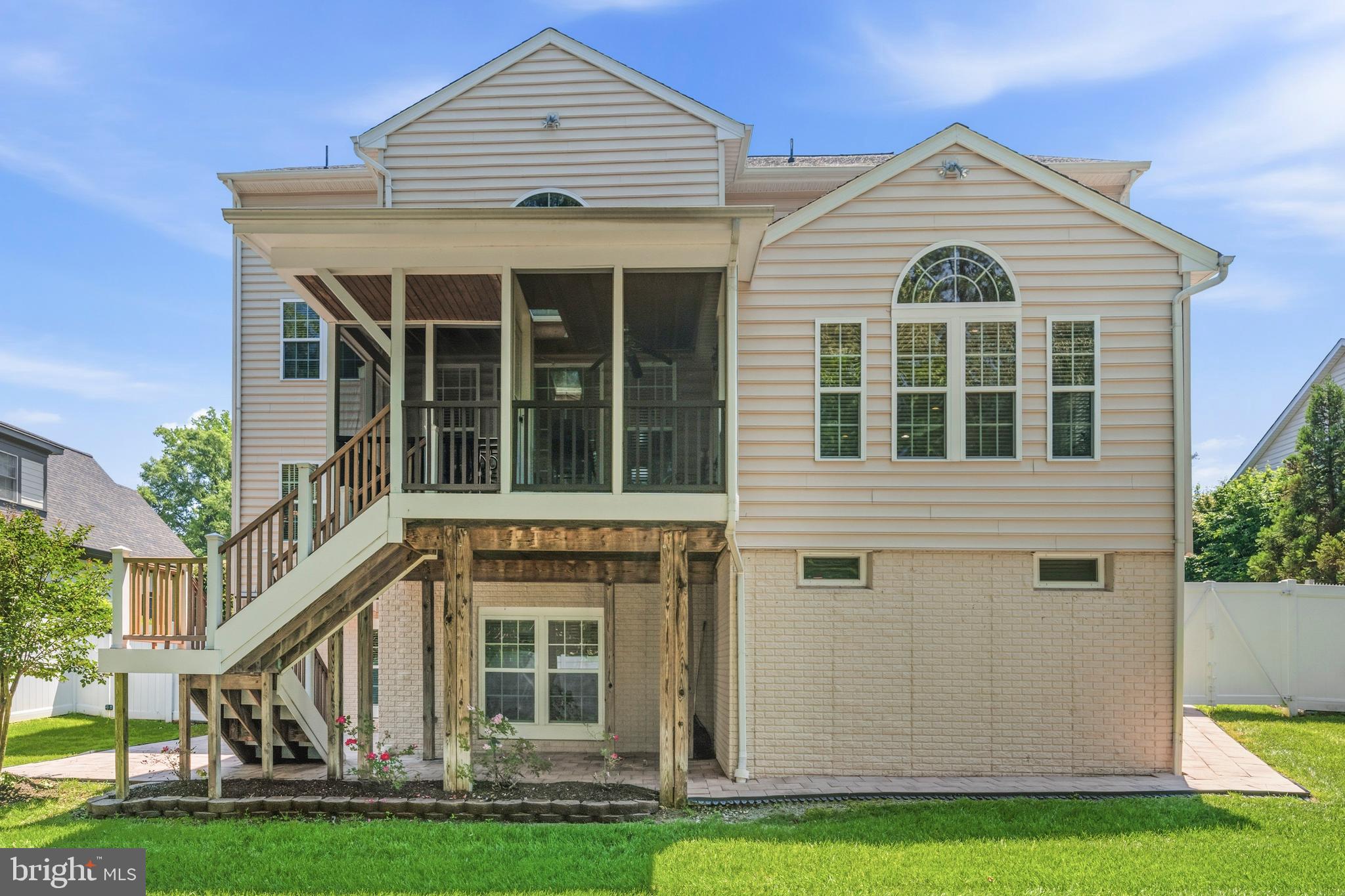 FERRY LANDING - Residential