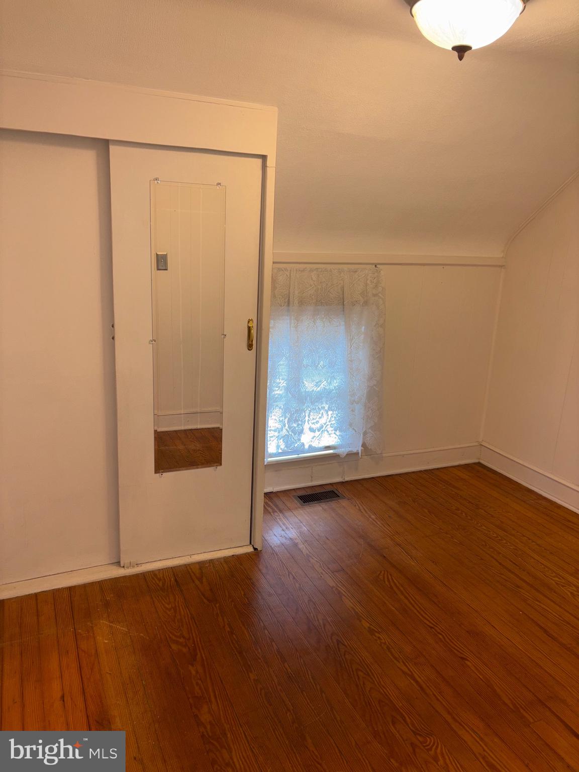 ABERDEEN HILLS - Residential