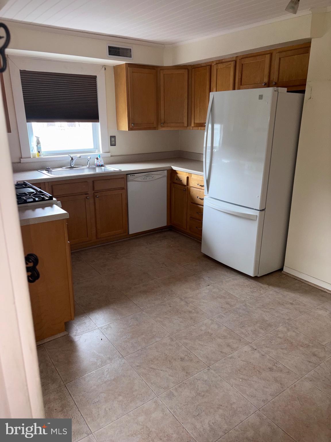 ABERDEEN HILLS - Residential