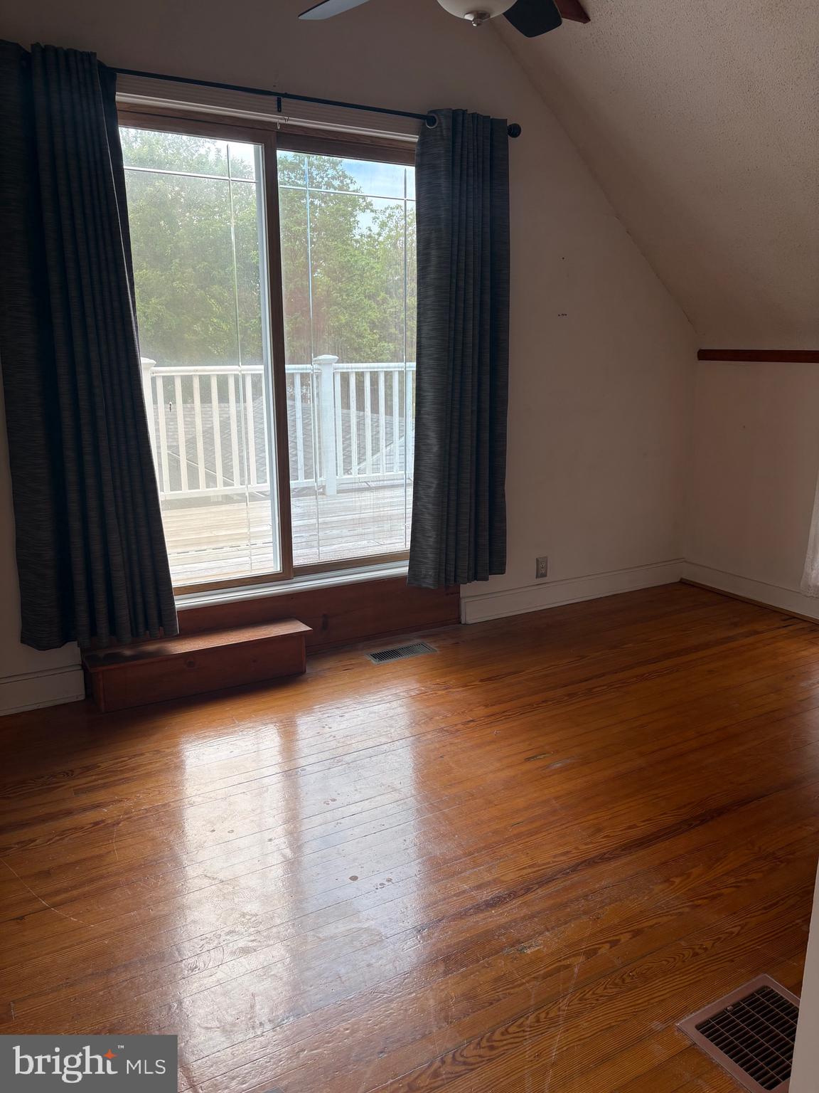 ABERDEEN HILLS - Residential