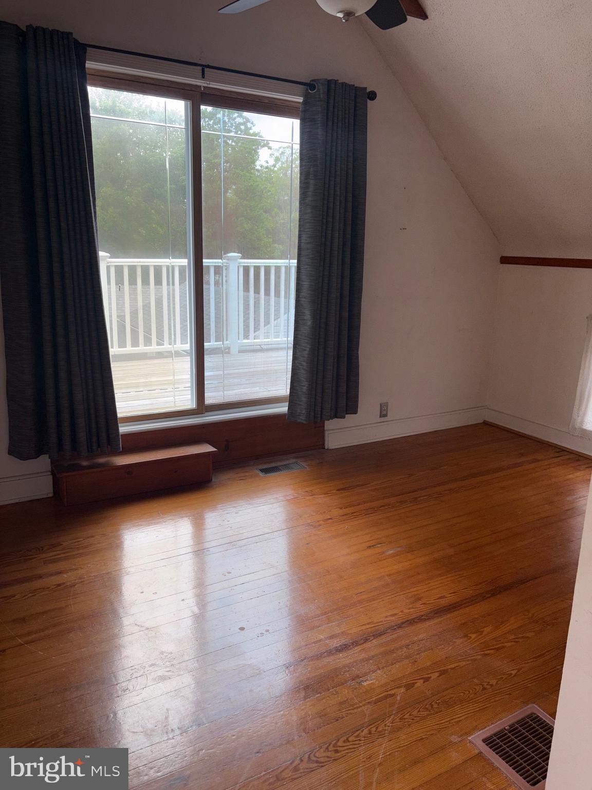 ABERDEEN HILLS - Residential