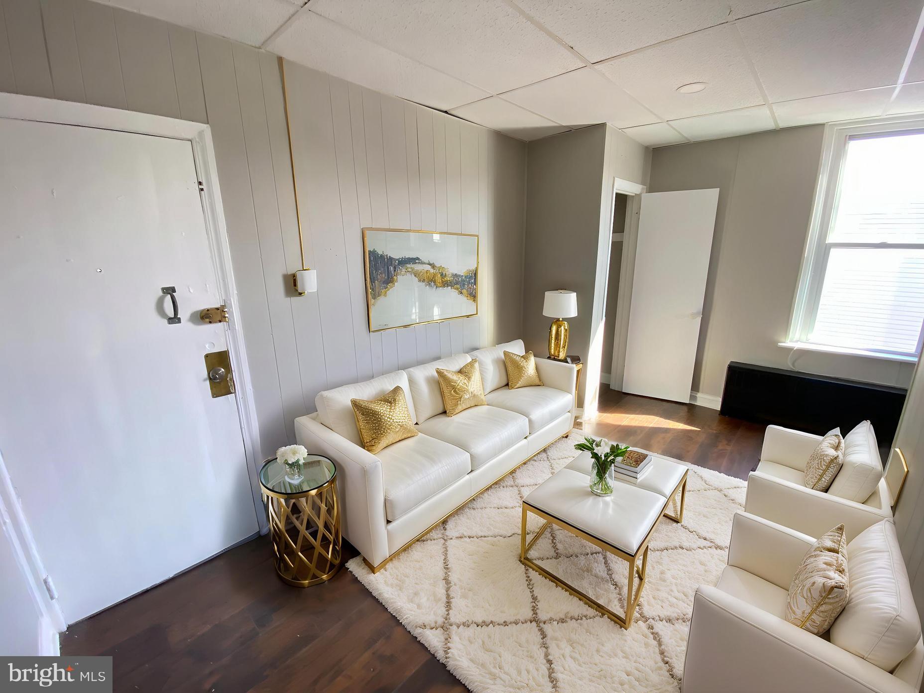 RICHMOND - Residential Lease