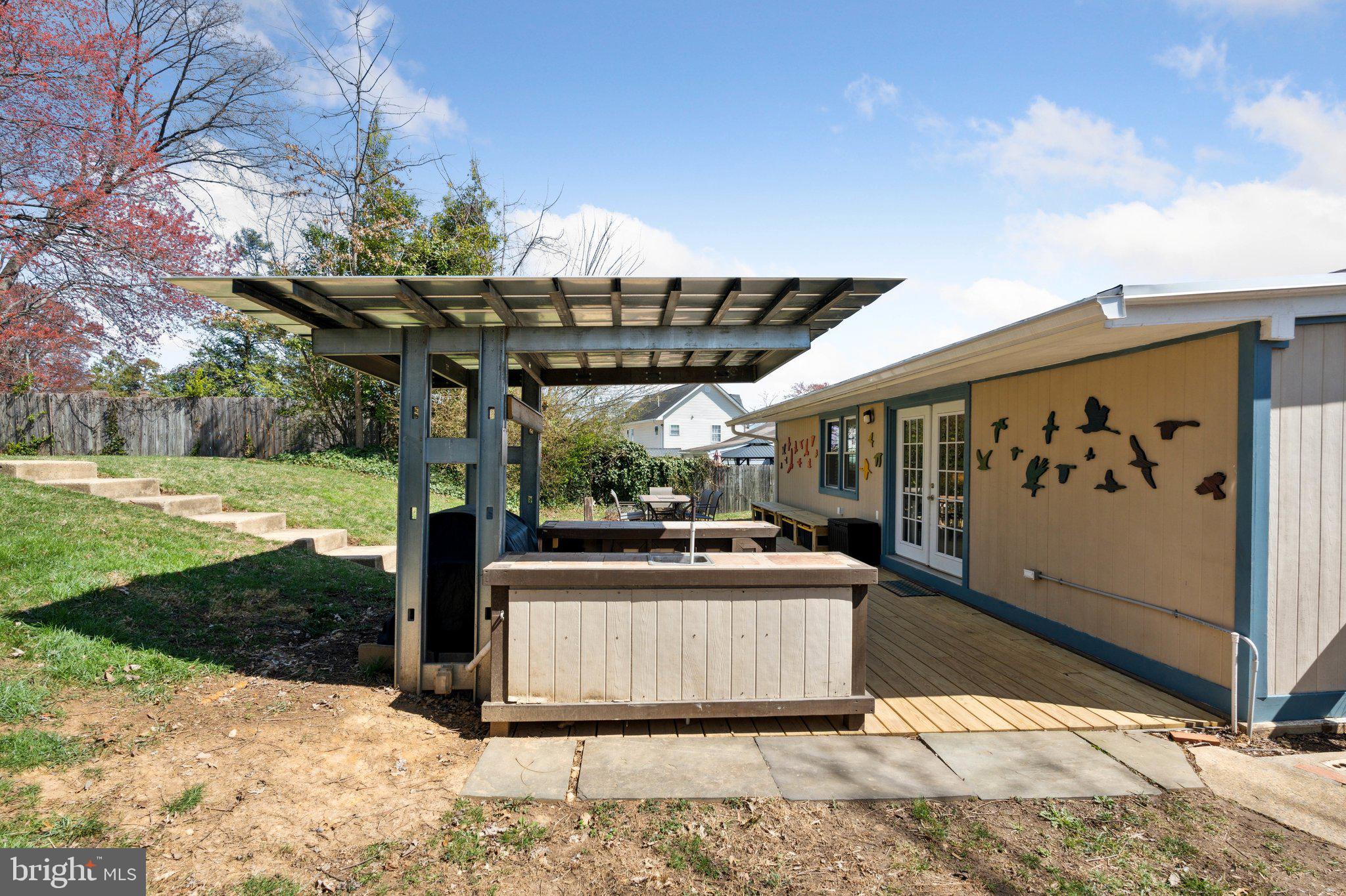 SPRINGFIELD - Residential