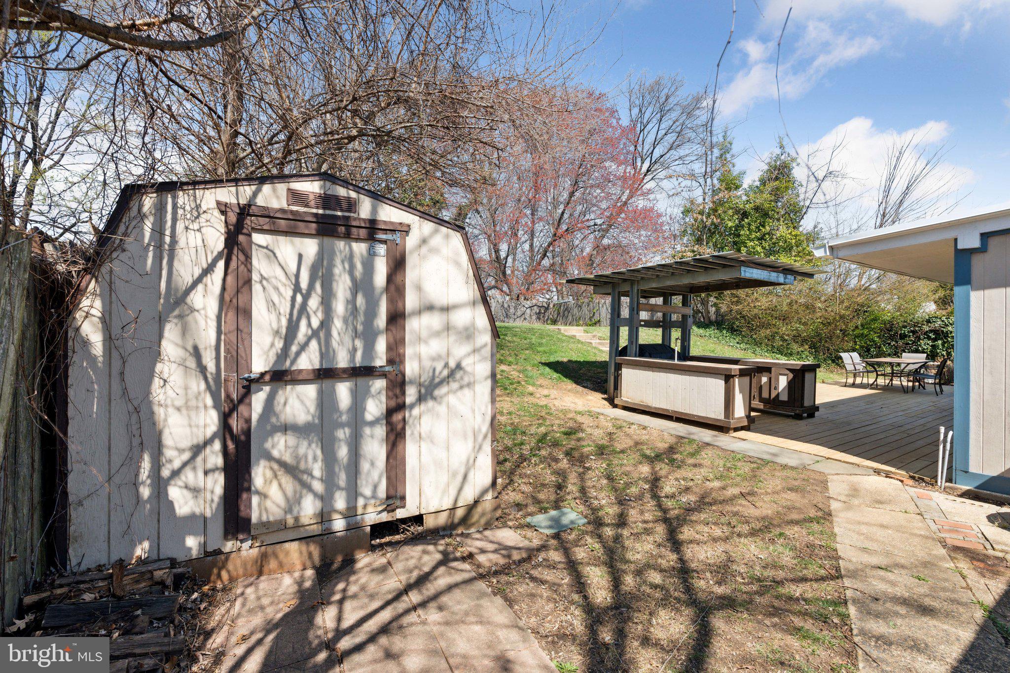 SPRINGFIELD - Residential