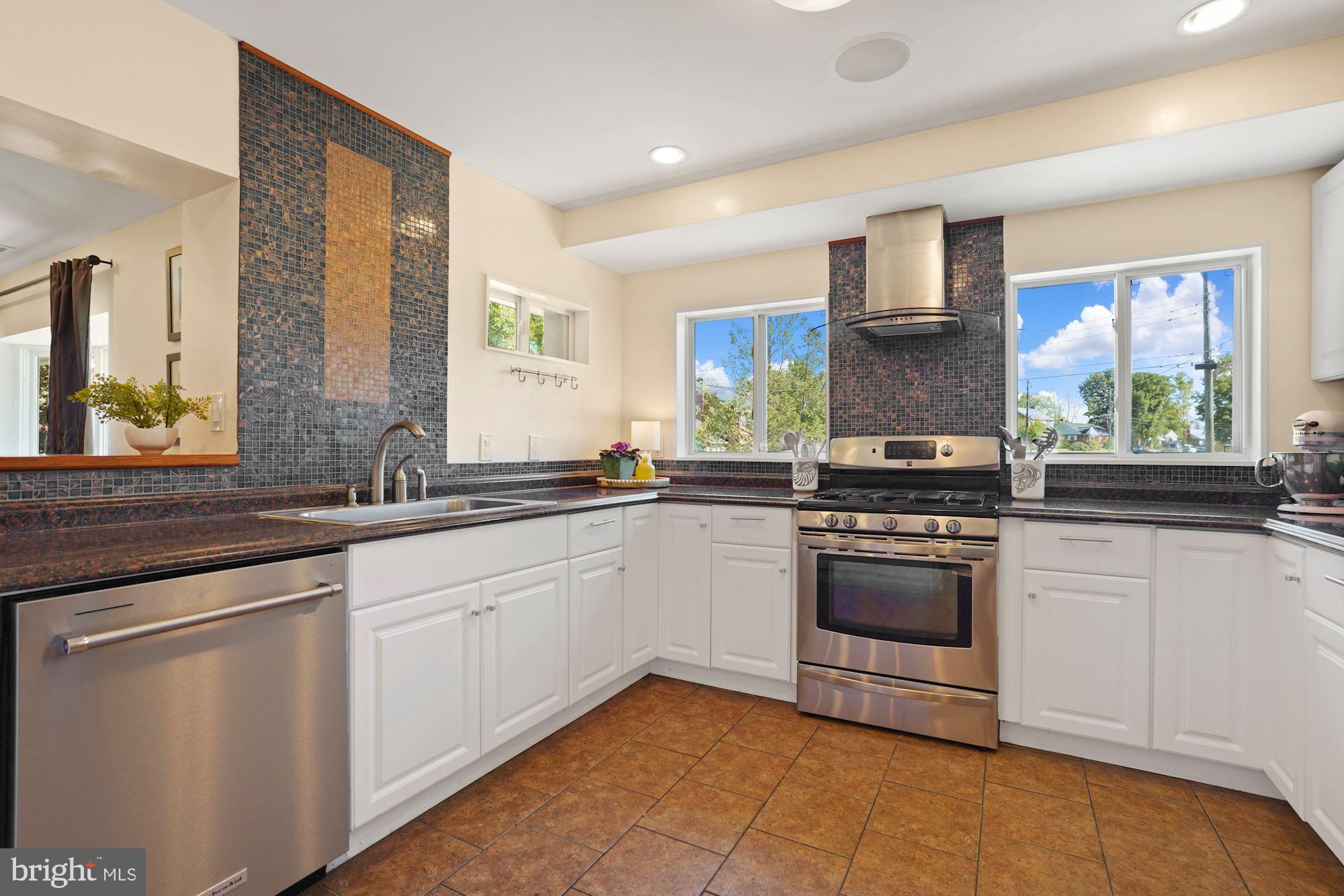 SPRINGFIELD - Residential