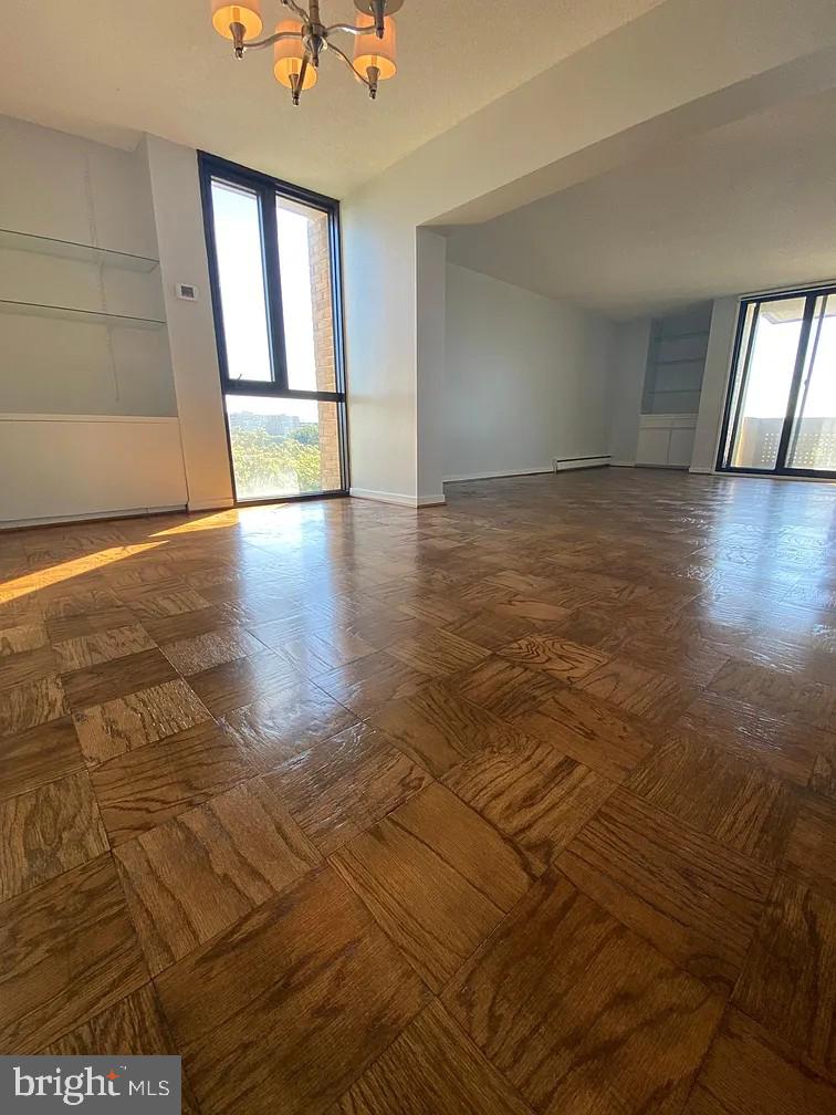 240 M STREET SW E614