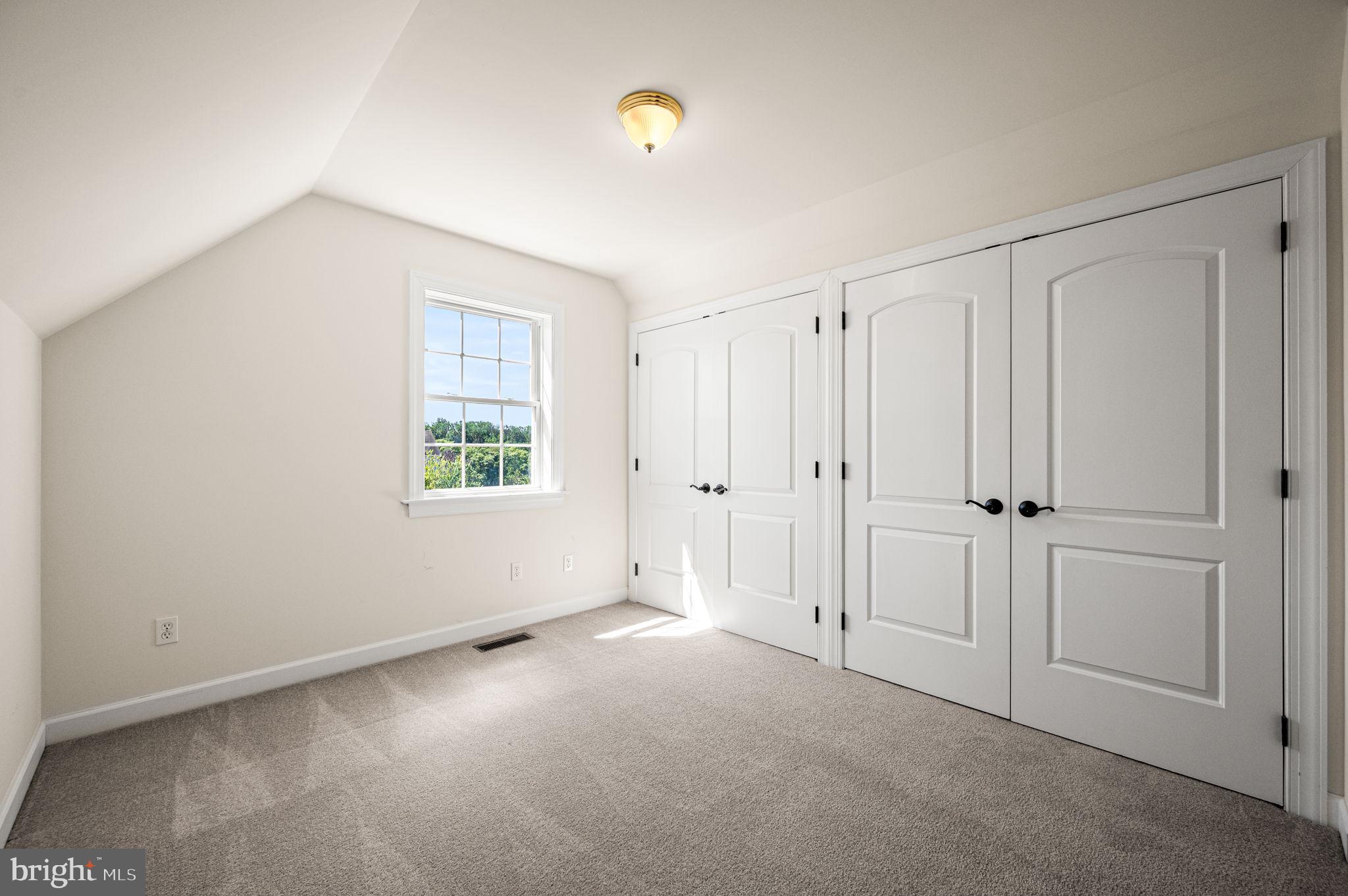 JACOBS RUN - Residential