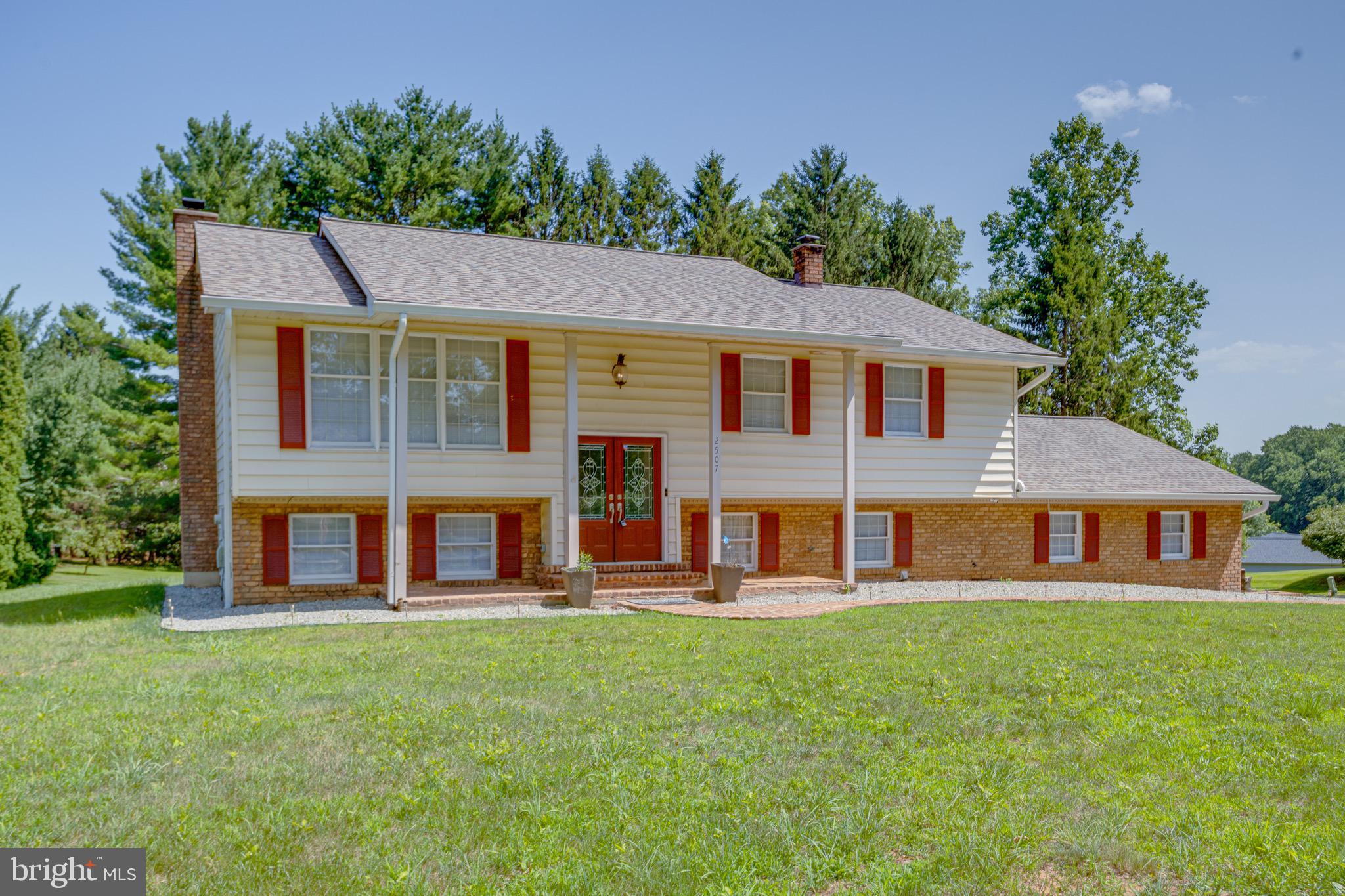 2507 CLARET DRIVE