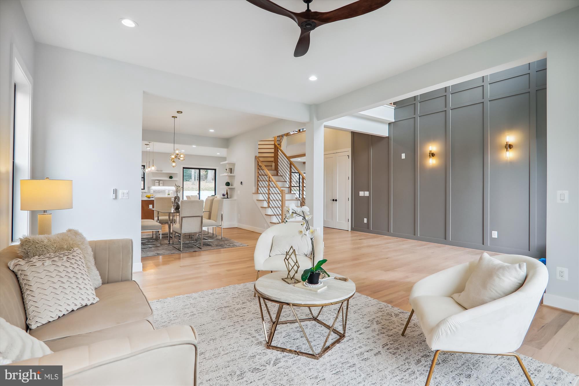 VIENNA WOODS - Residential