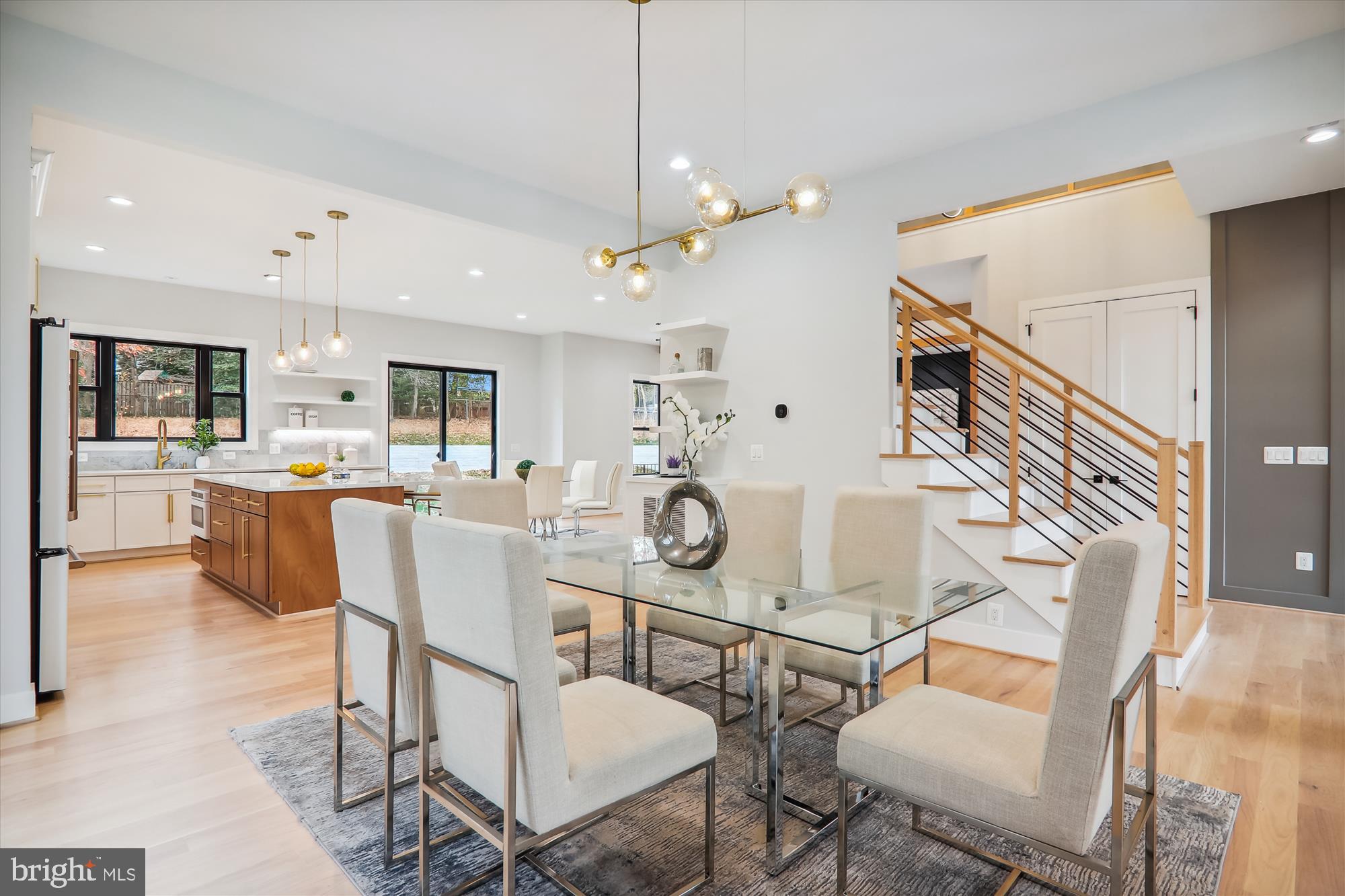 VIENNA WOODS - Residential