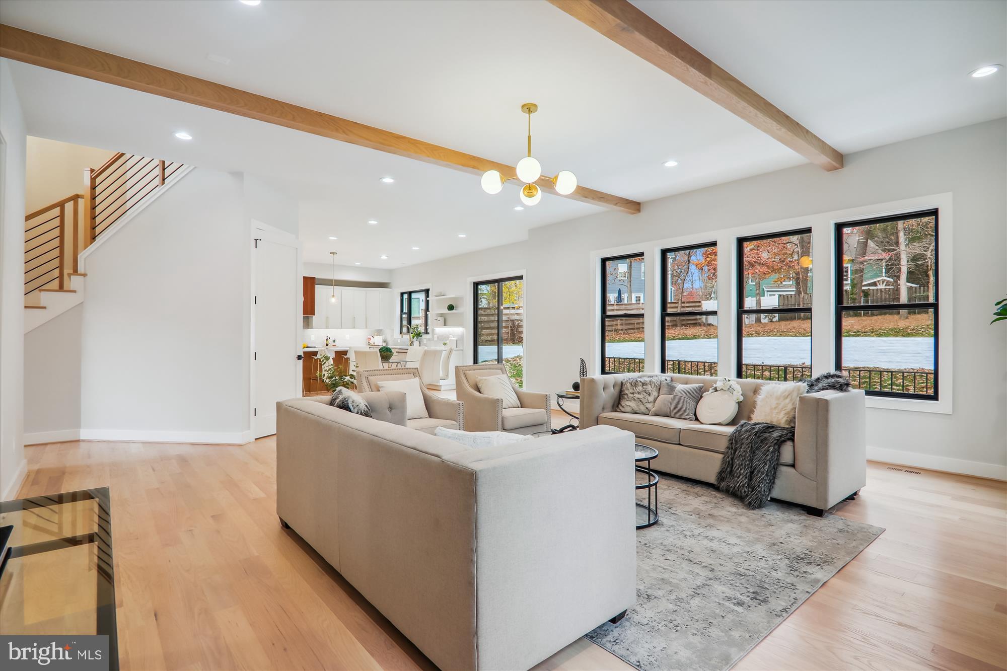 VIENNA WOODS - Residential