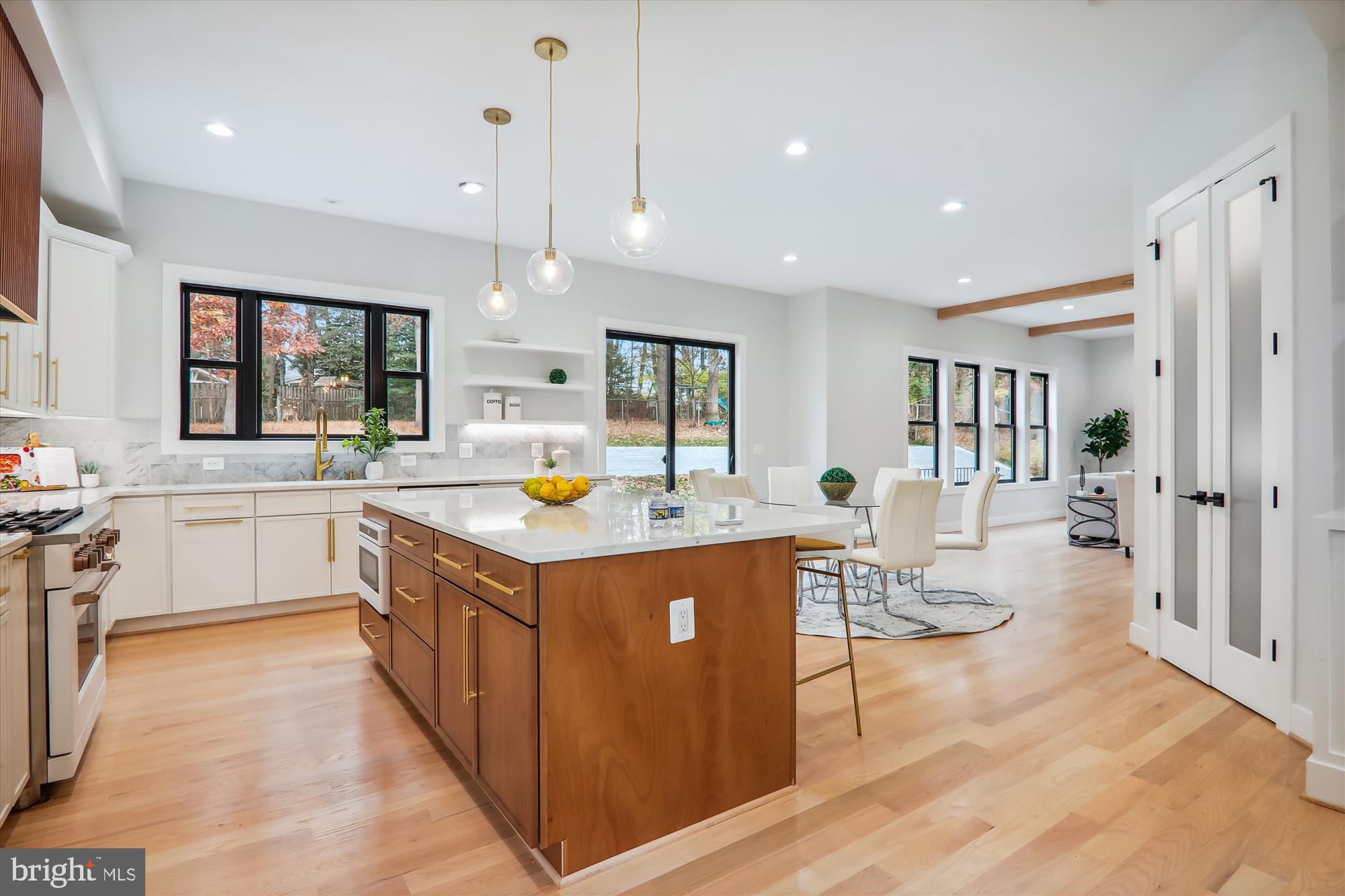 VIENNA WOODS - Residential