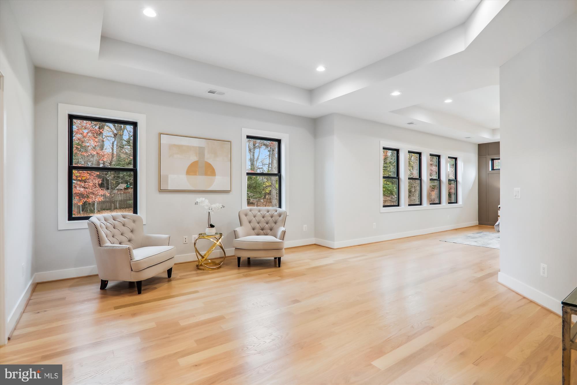 VIENNA WOODS - Residential