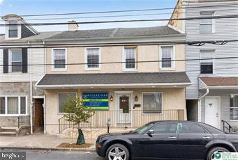 449 W LINDEN STREET