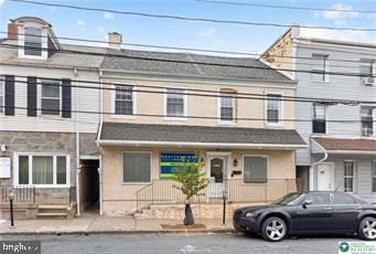 449 W LINDEN STREET