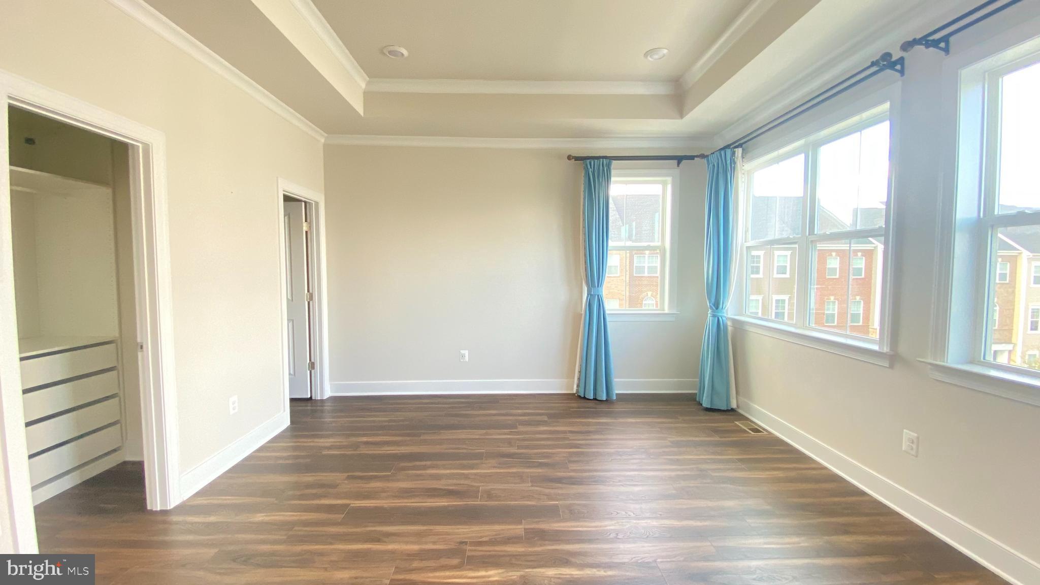 QUINCE ORCHARD - Residential