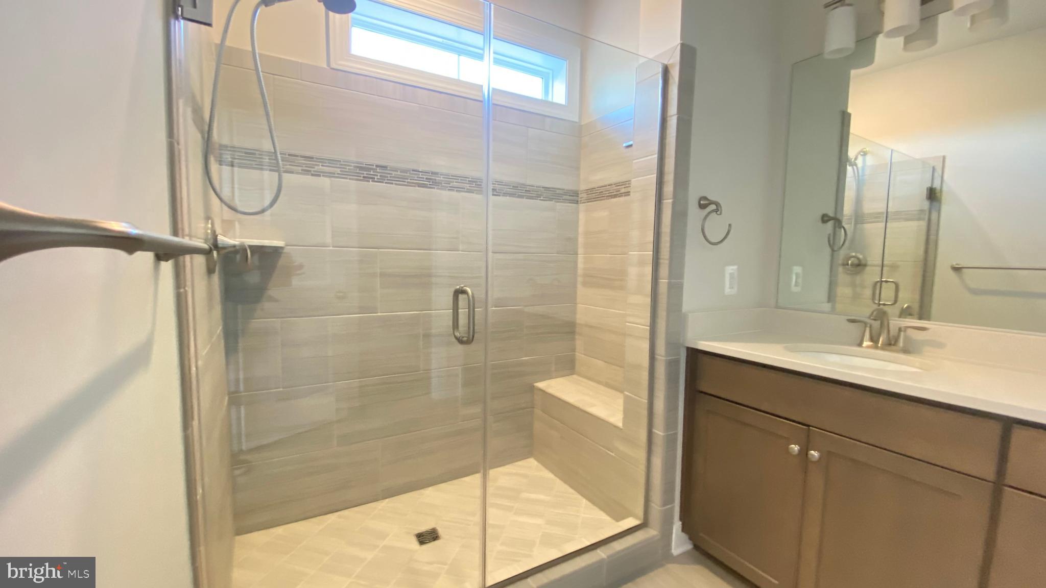 QUINCE ORCHARD - Residential