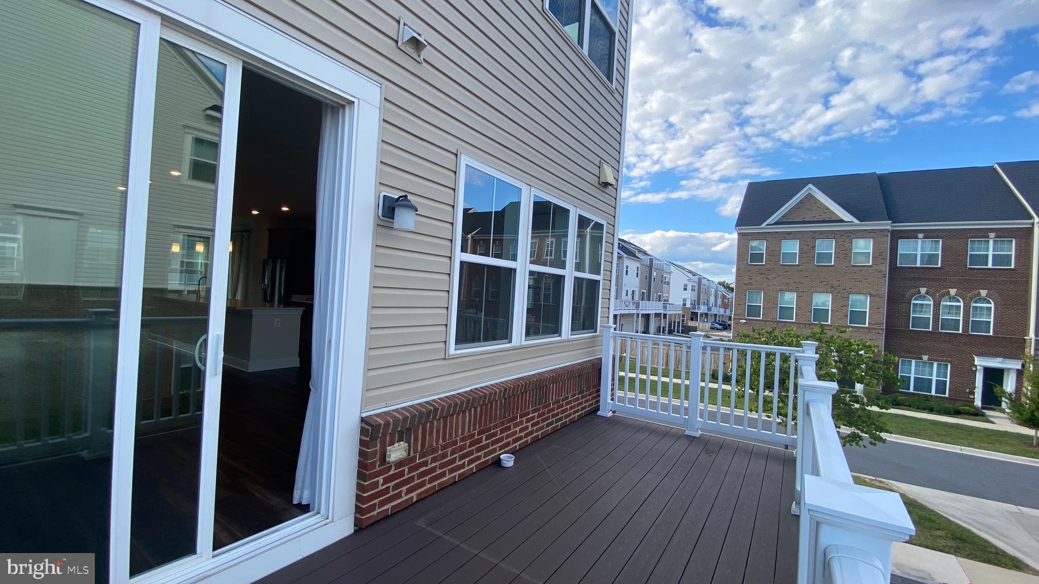 QUINCE ORCHARD - Residential