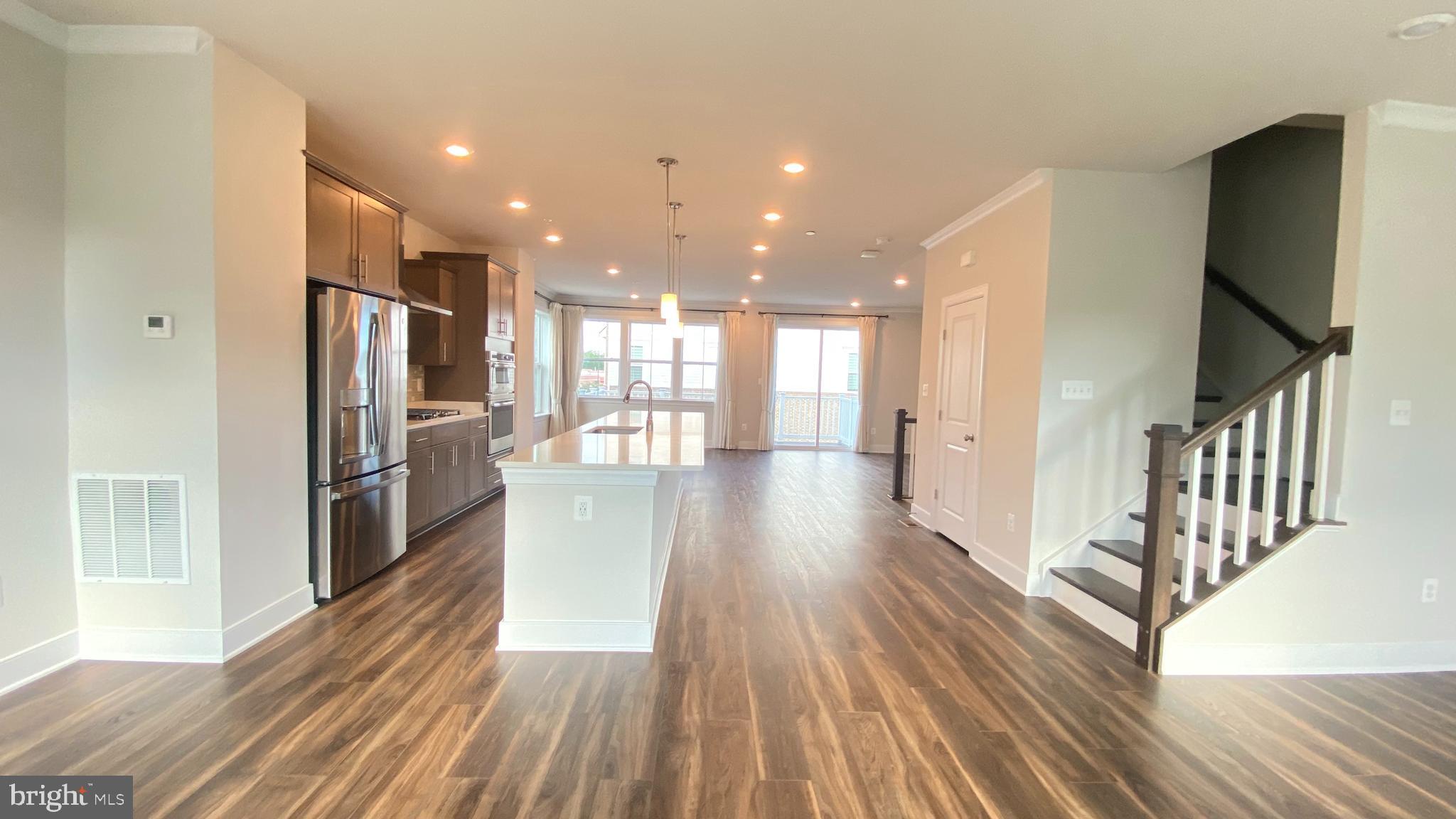 QUINCE ORCHARD - Residential