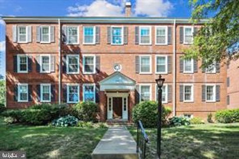 2942 S COLUMBUS STREET A2 ARLINGTON VA 22206