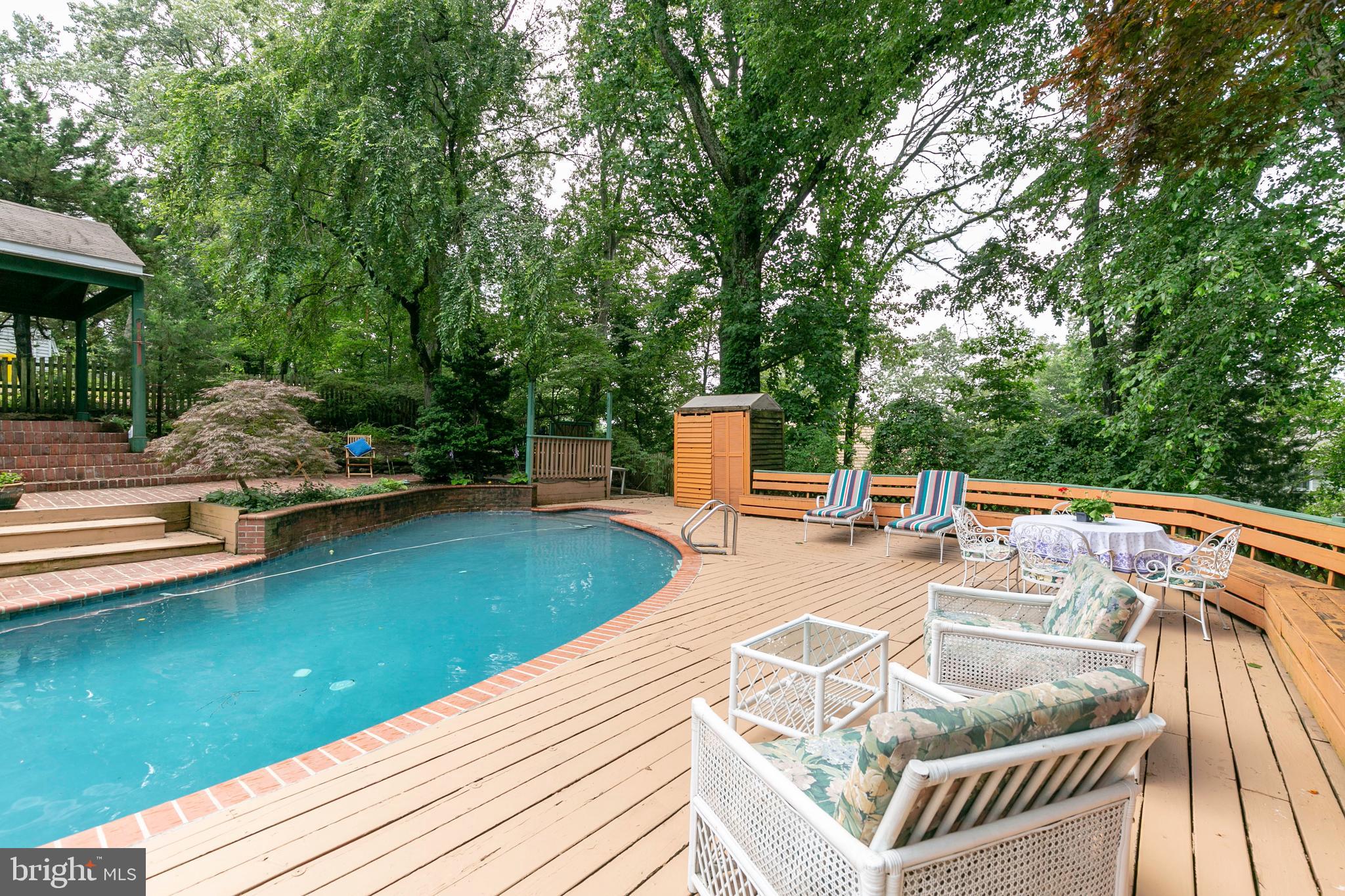 PINES ON THE SEVERN - Residential