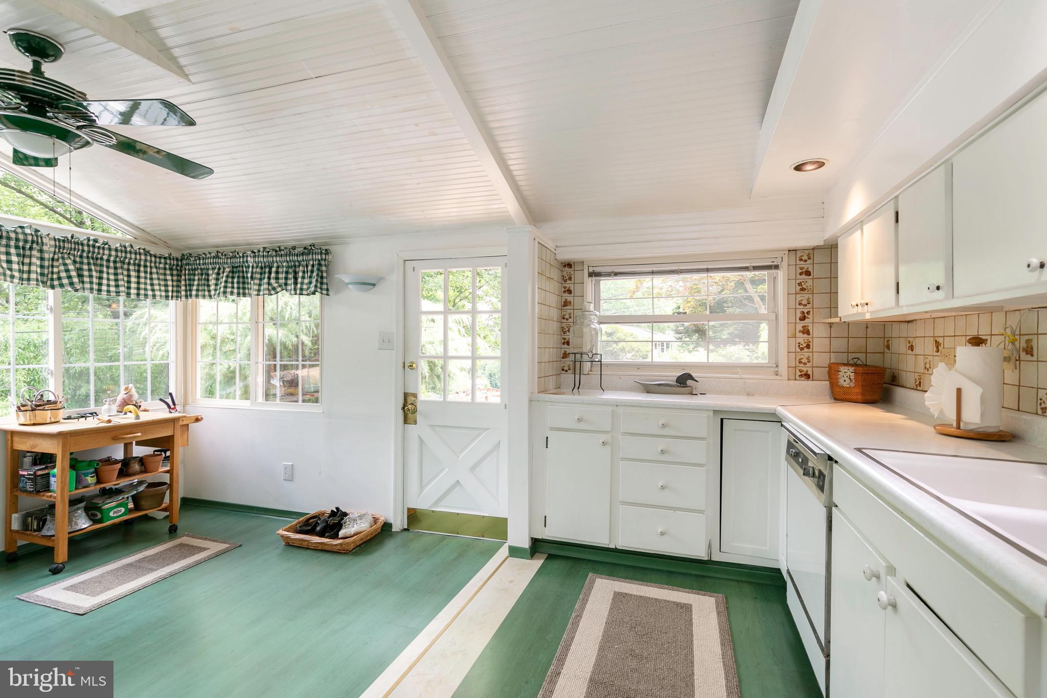 PINES ON THE SEVERN - Residential