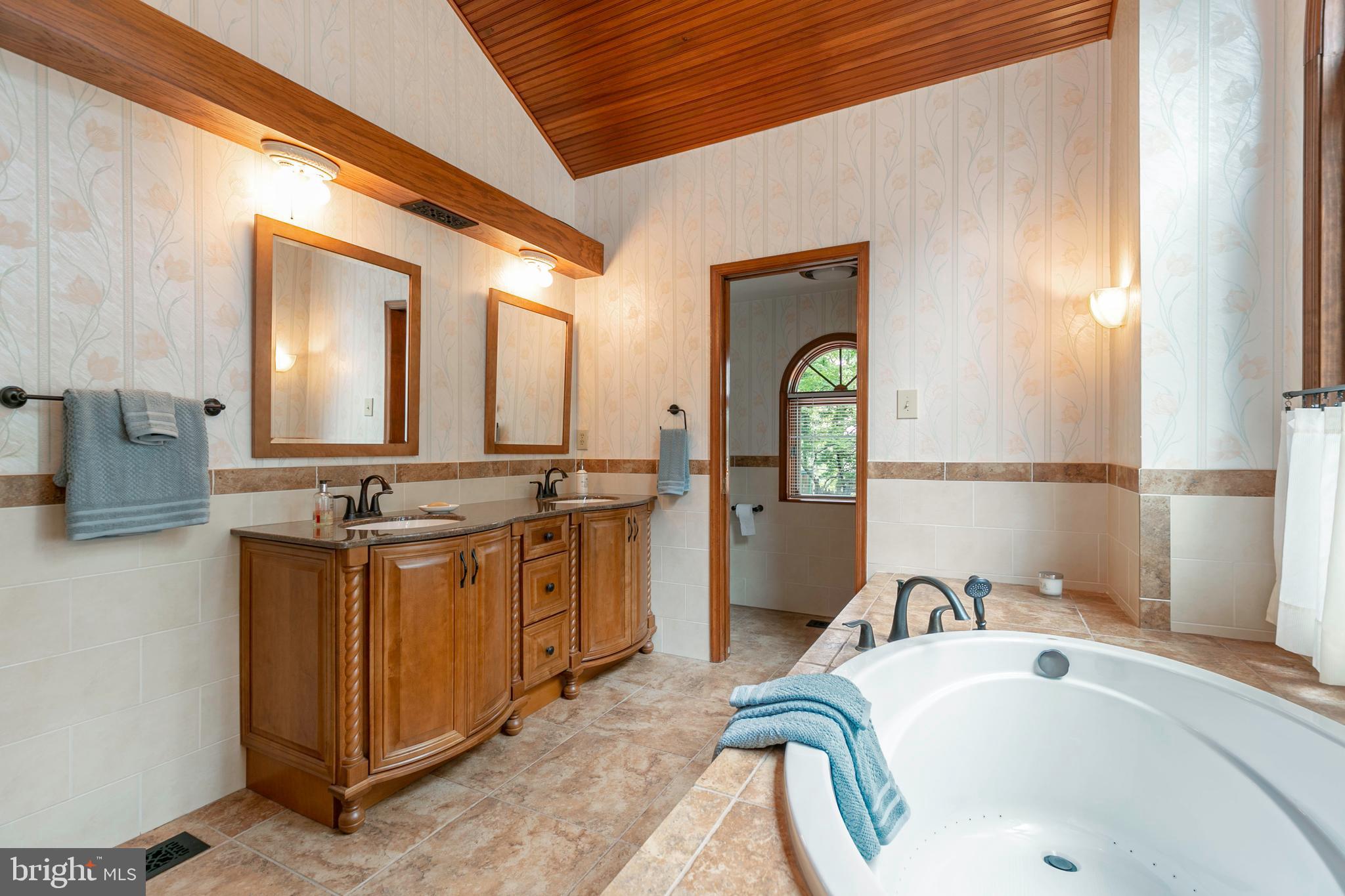 PINES ON THE SEVERN - Residential