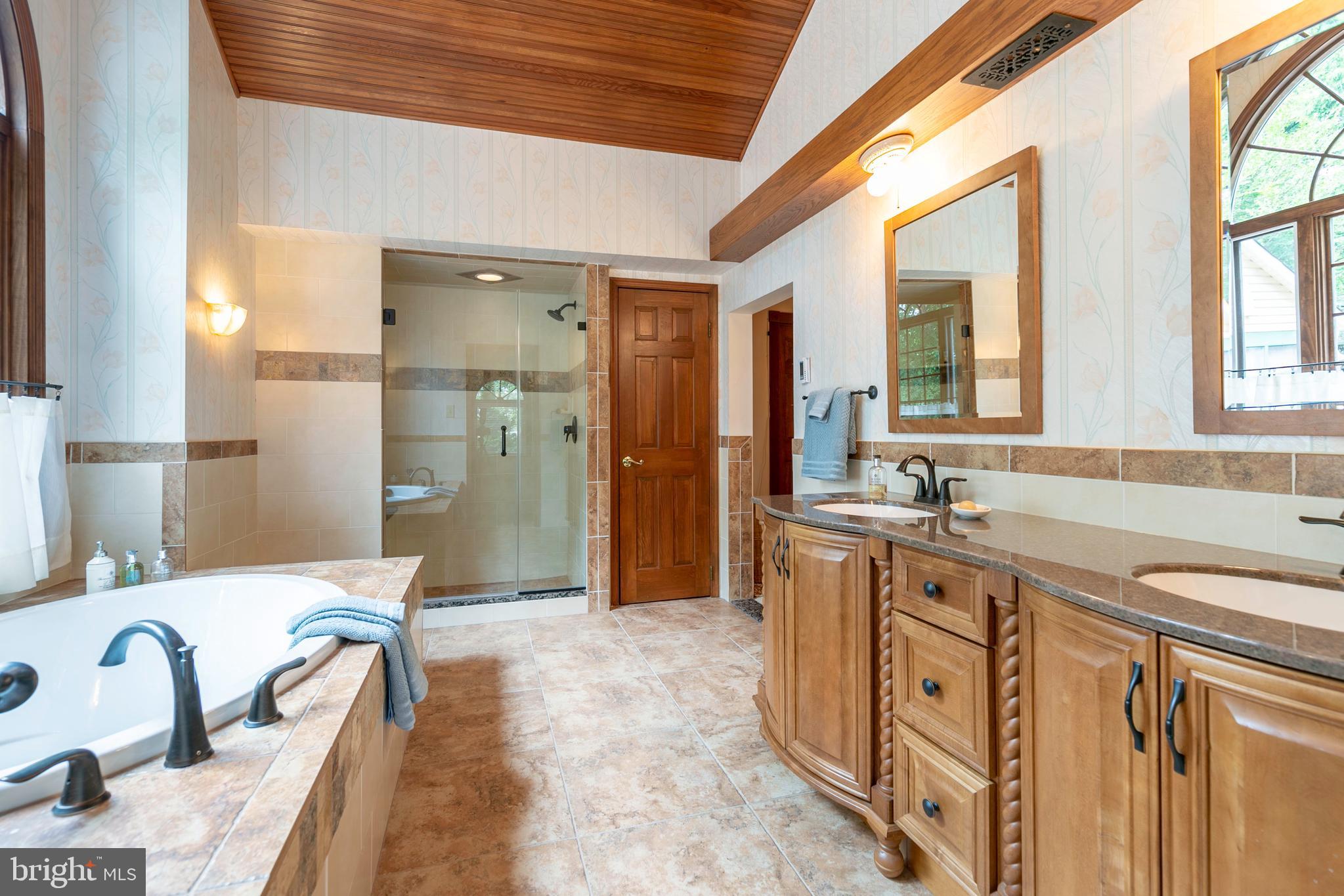 PINES ON THE SEVERN - Residential