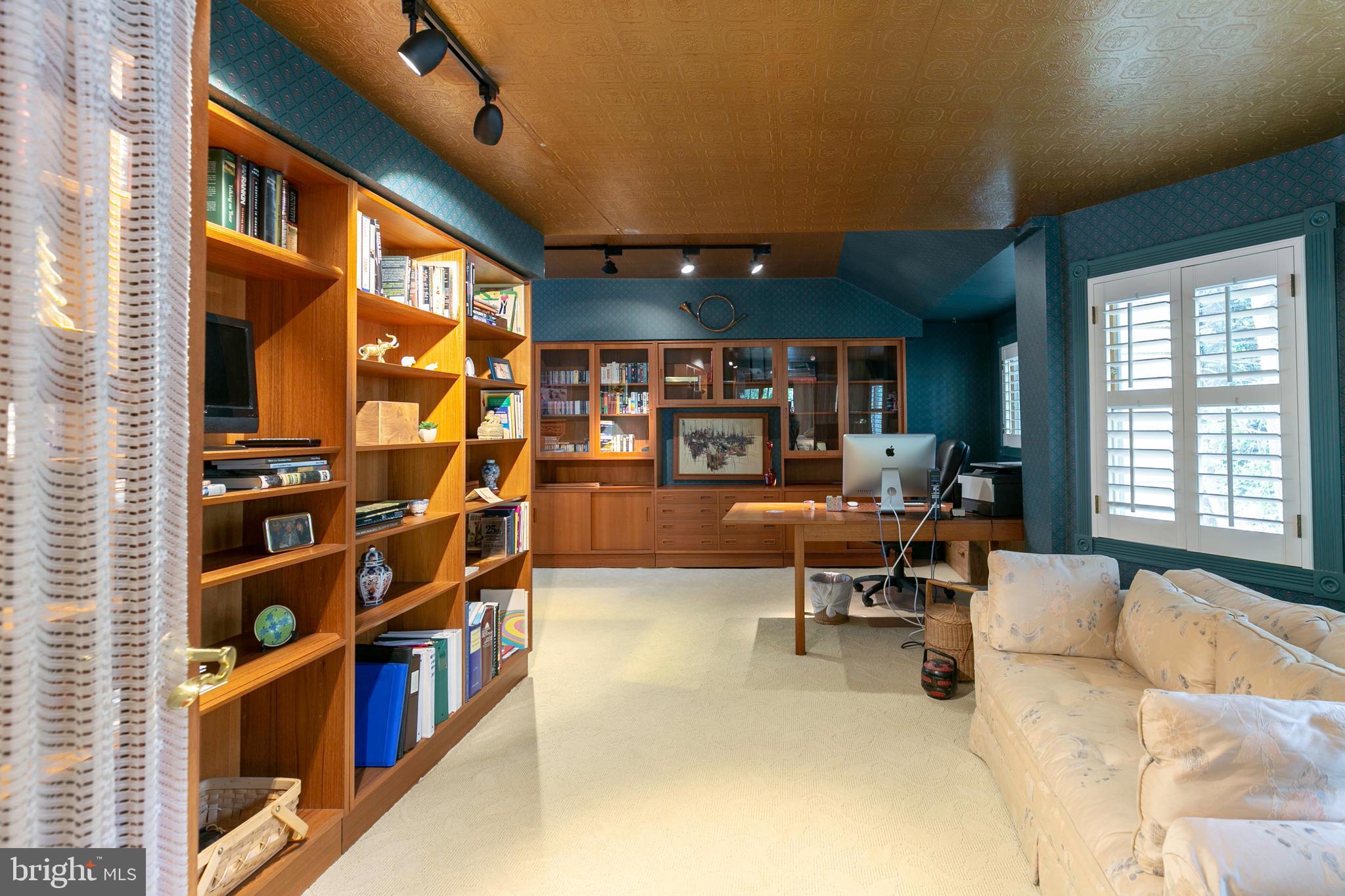 PINES ON THE SEVERN - Residential