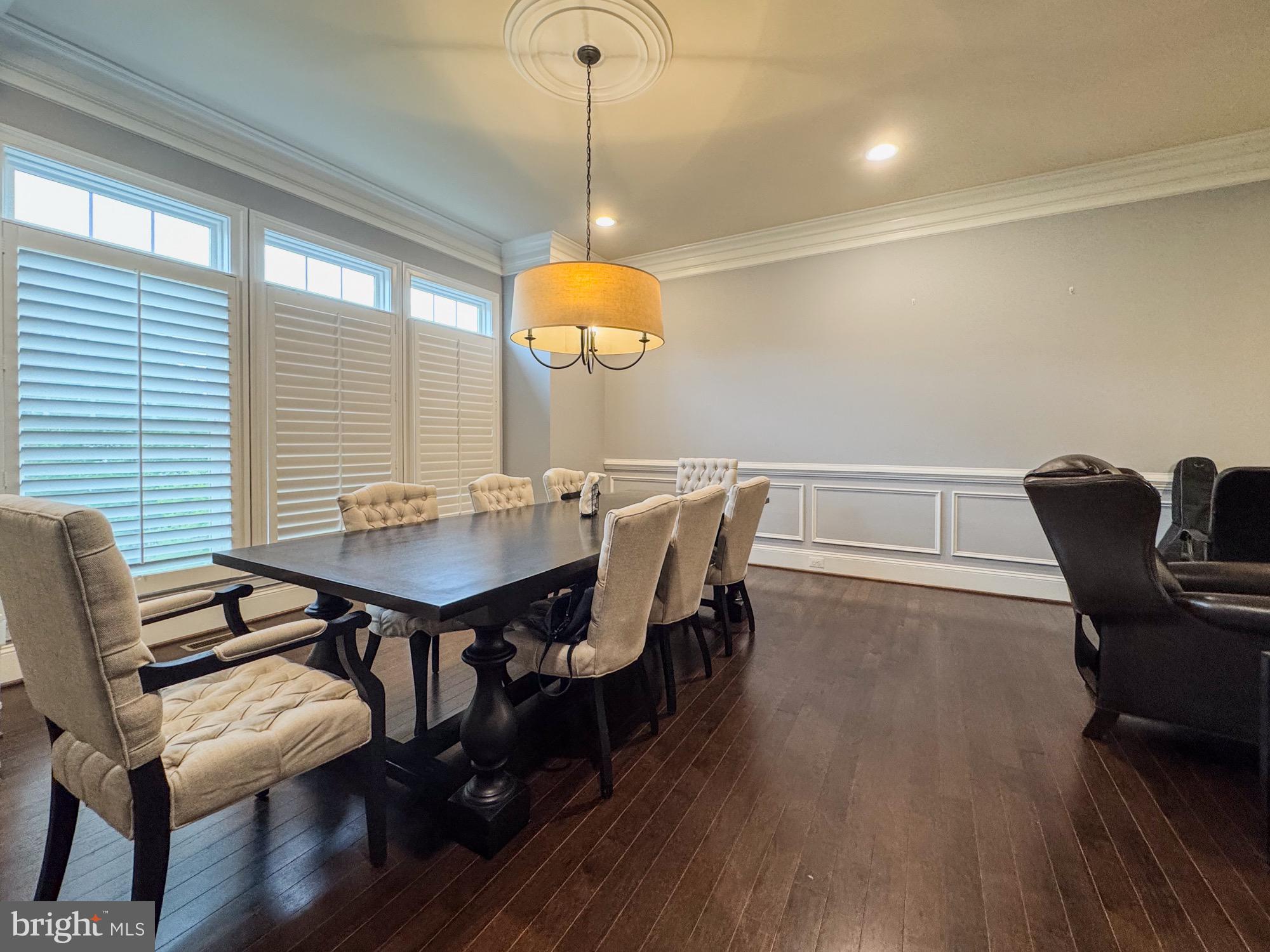 STOCKWELL MANOR - Residential Lease