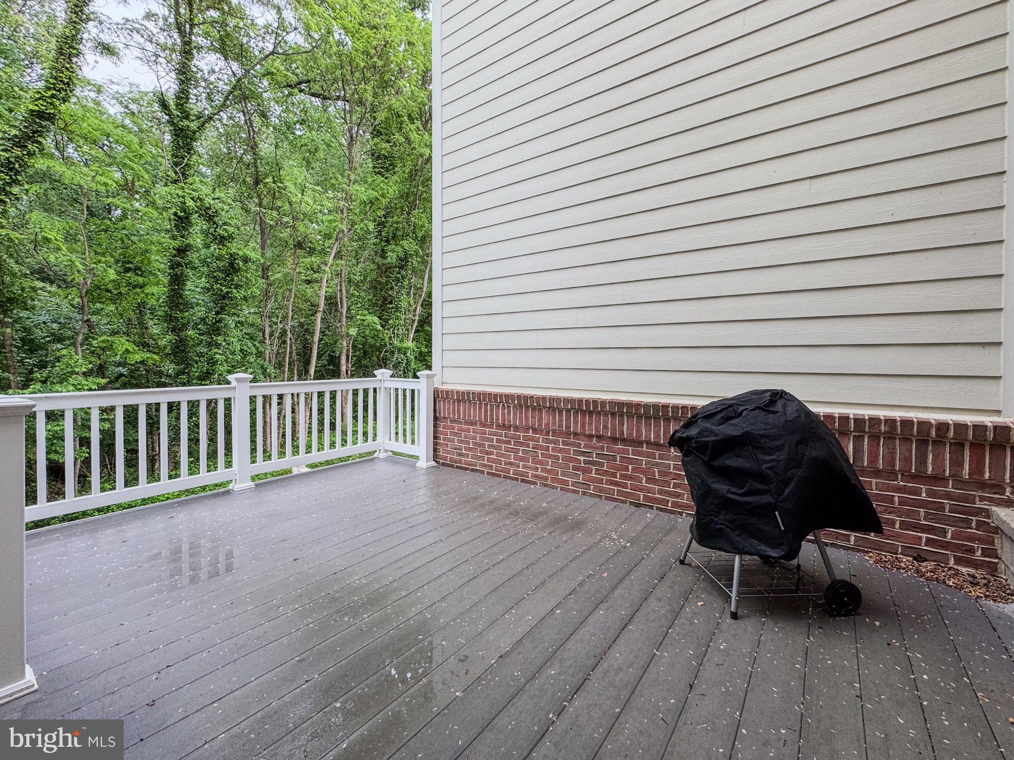 STOCKWELL MANOR - Residential Lease