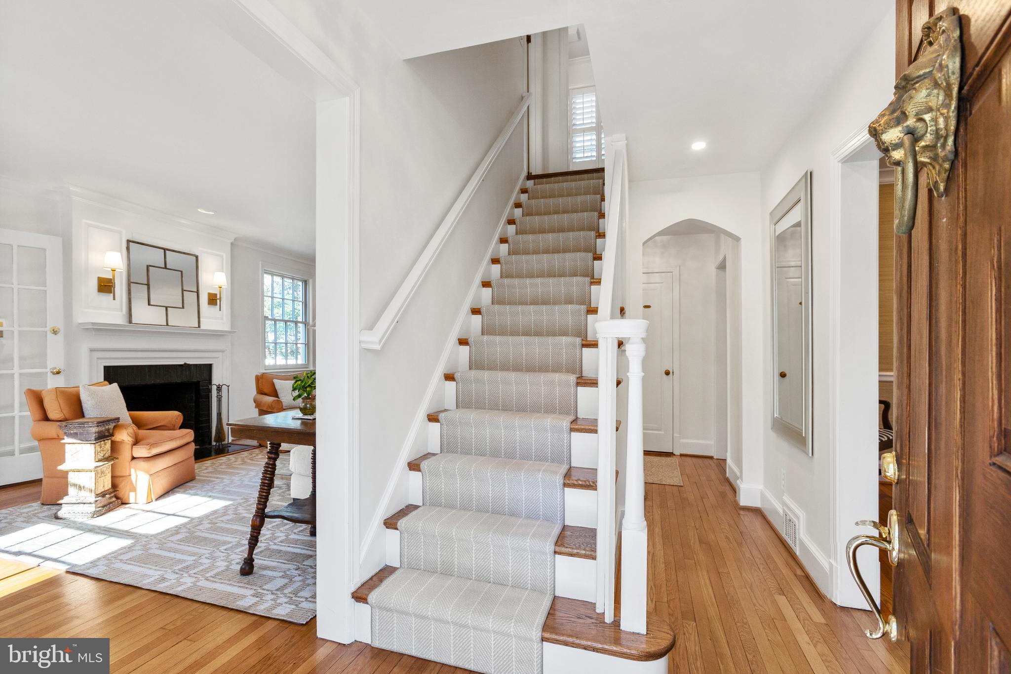 ROLLINGWOOD - Residential