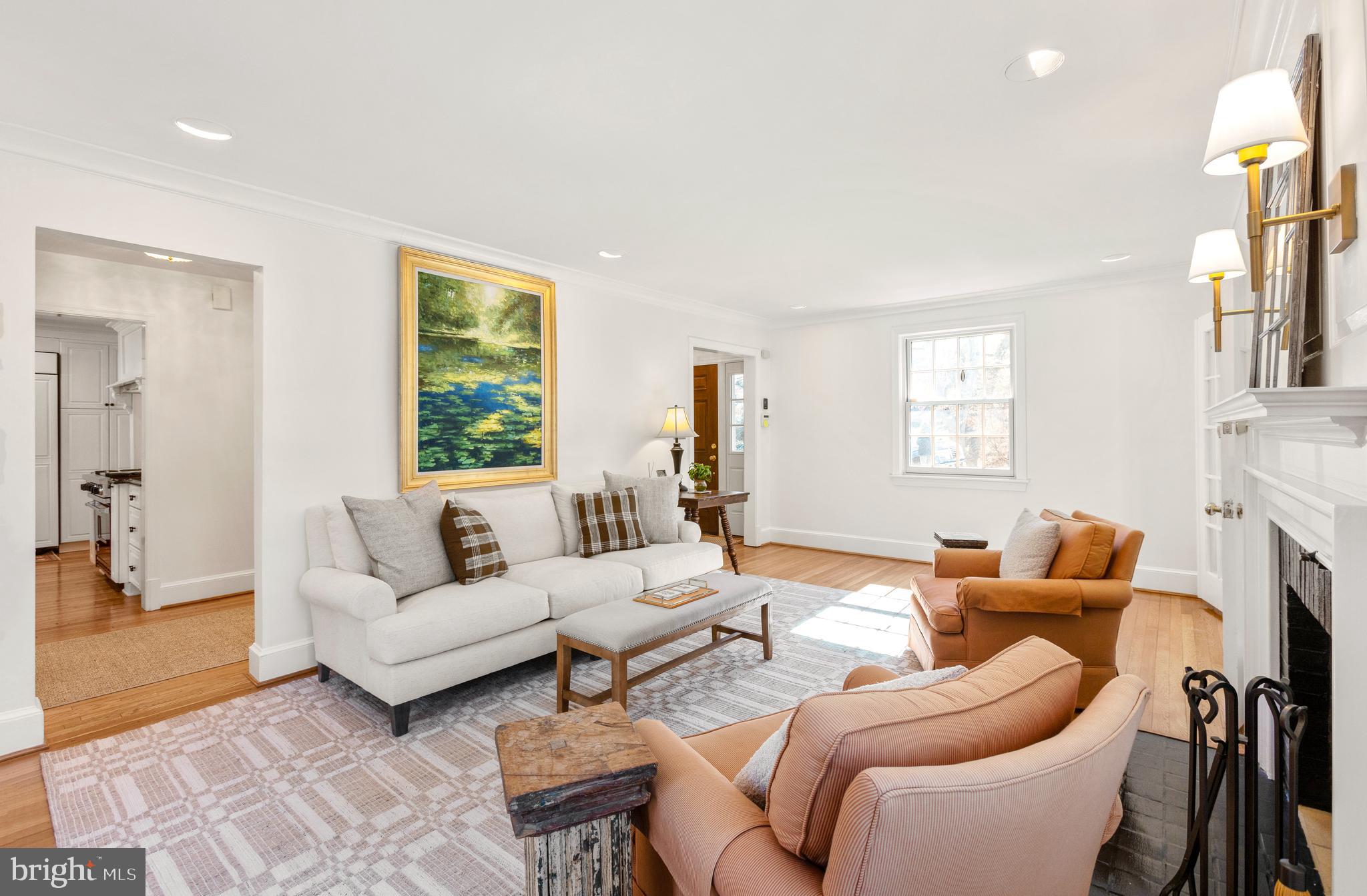 ROLLINGWOOD - Residential