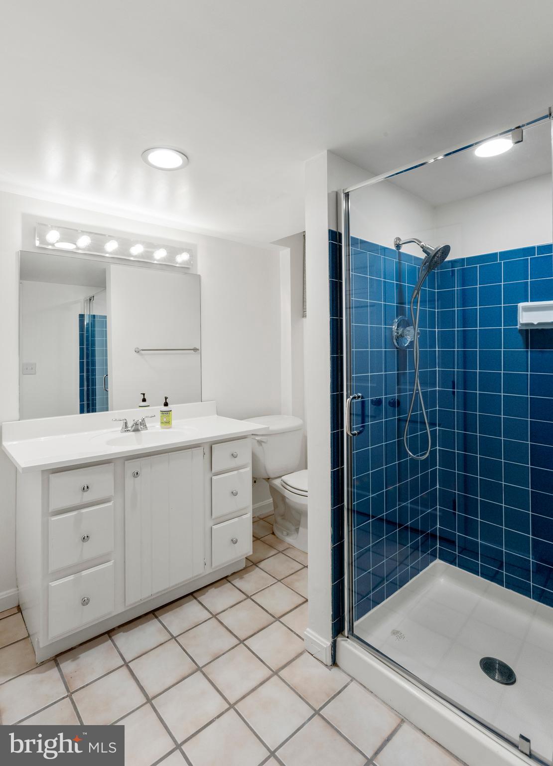 ROLLINGWOOD - Residential