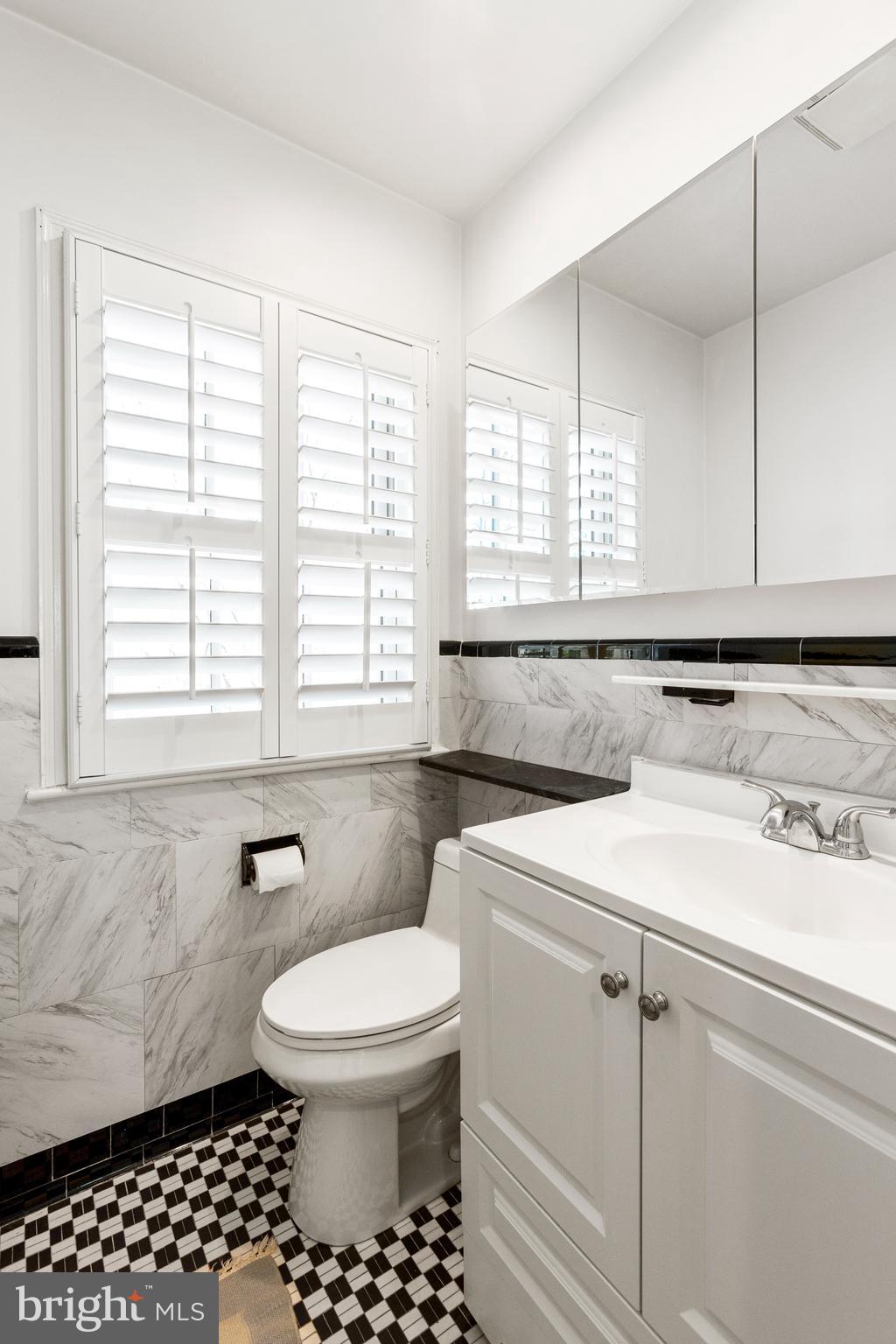 ROLLINGWOOD - Residential