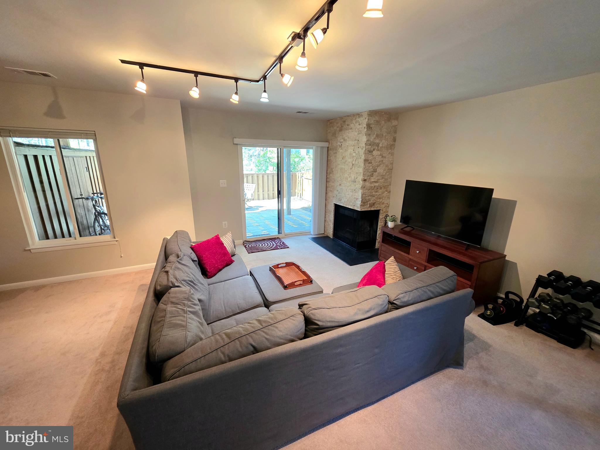 WALDEN CLUSTER - Residential