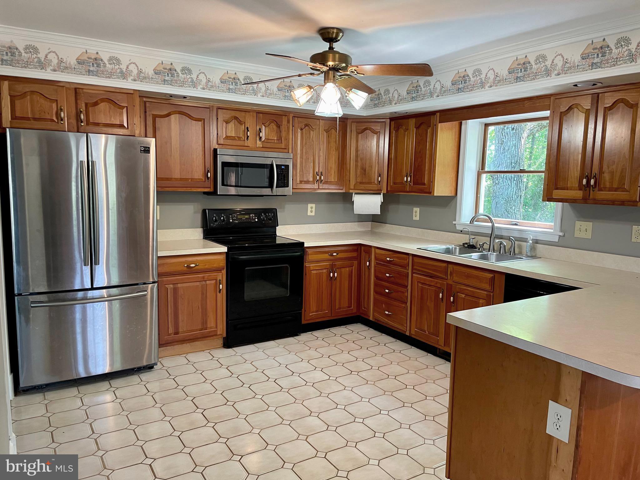 BAYSIDE BEACH - Residential