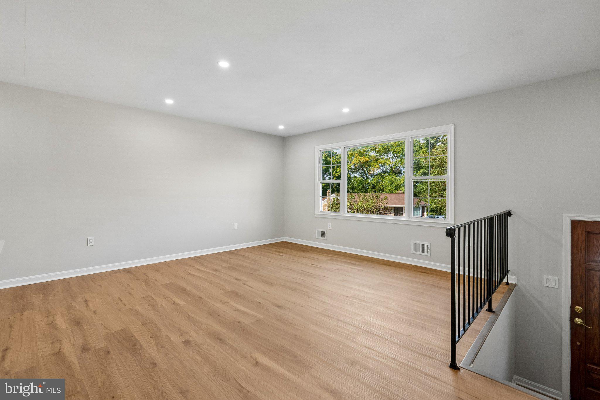 12710 GABLE COURT