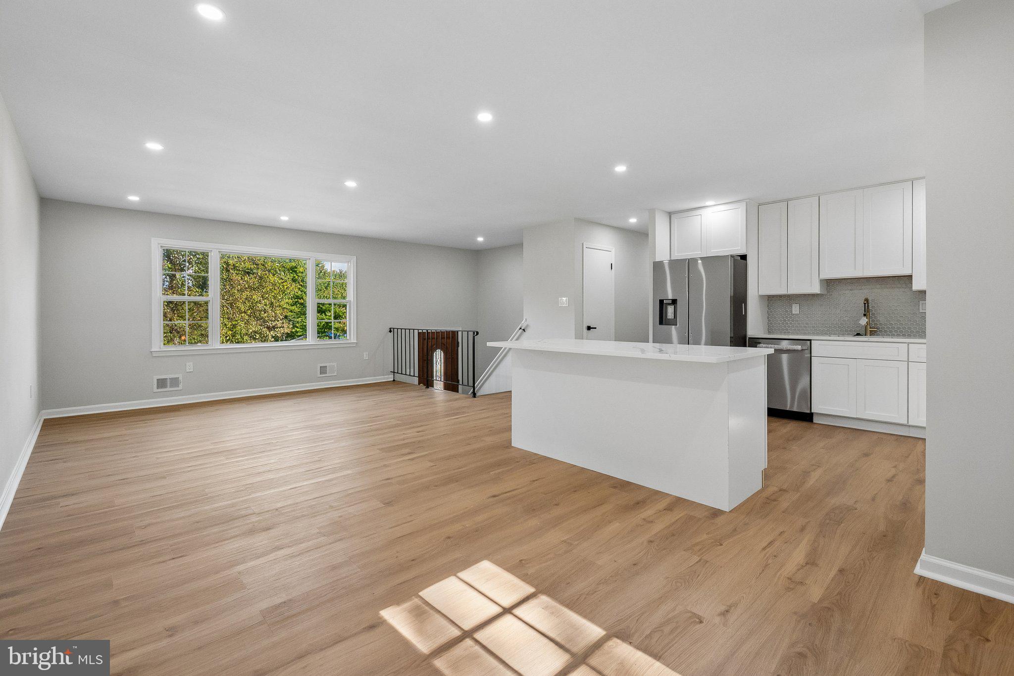 12710 GABLE COURT