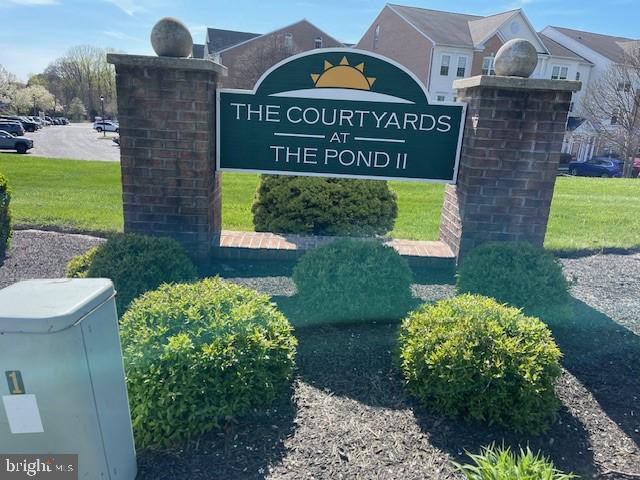 DURHAM MANOR - Residential