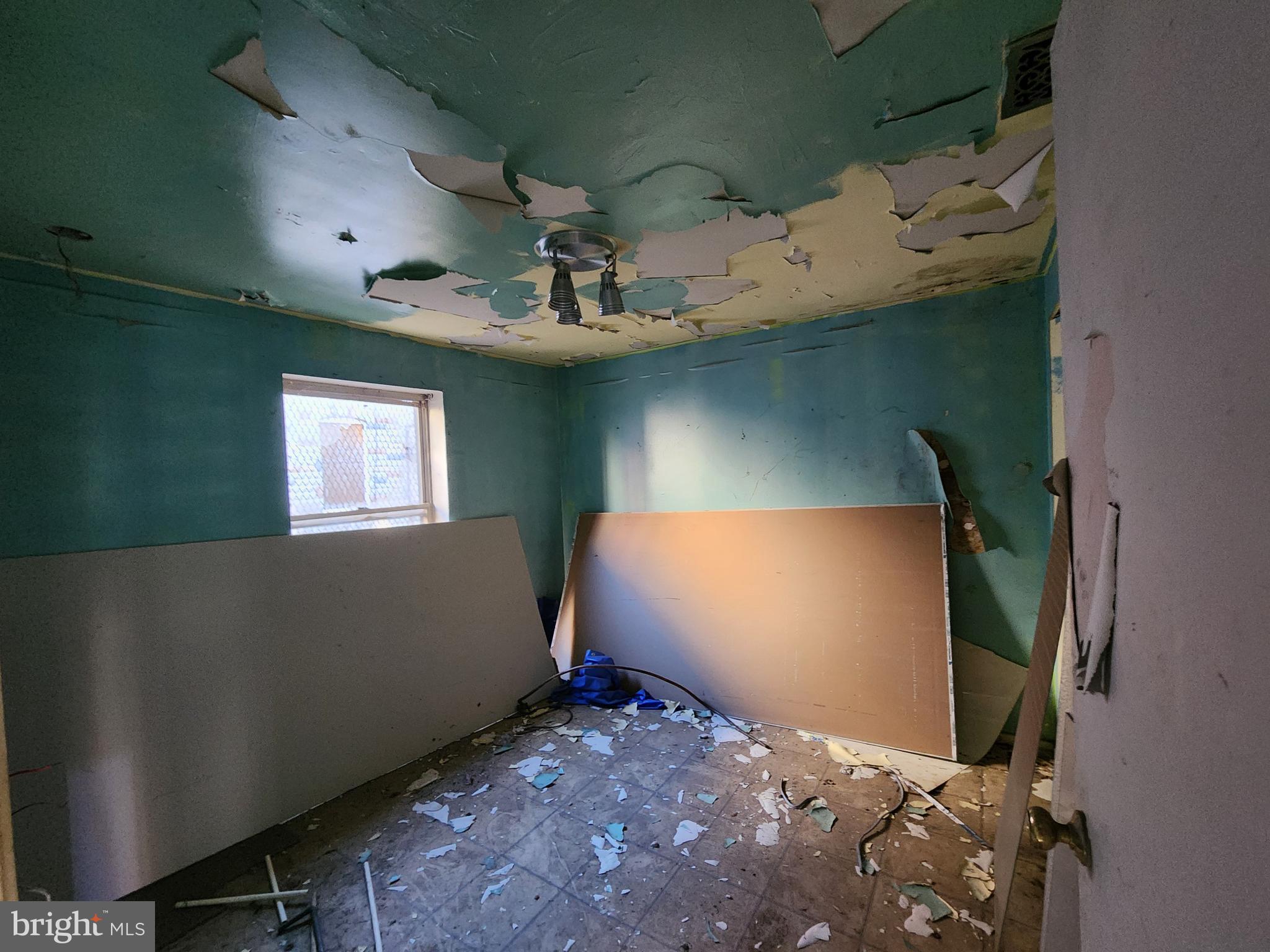 SHIPLEY HILL - Residential