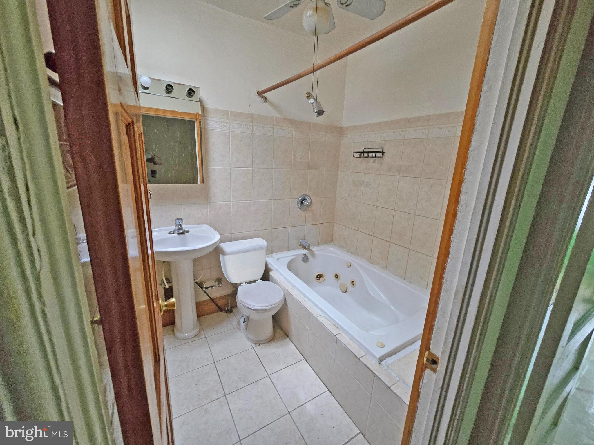 CLIFTON PARK - Residential