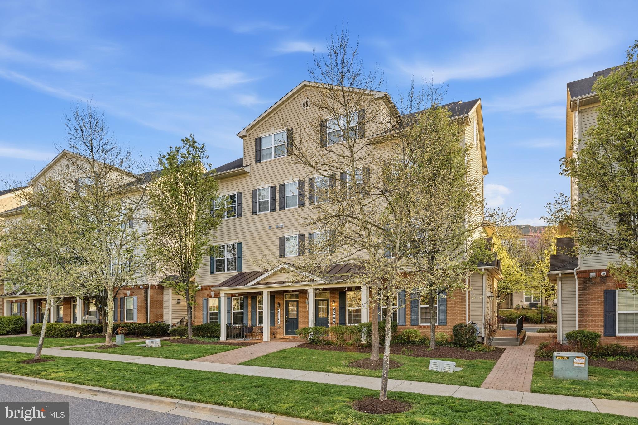 GATEWAY COMMONS - Residential