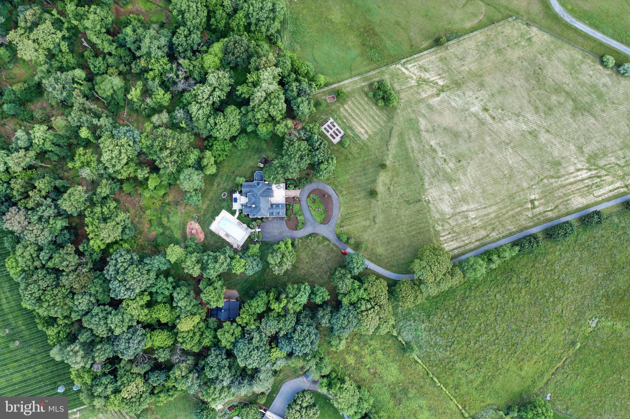 BISHOP - Residential