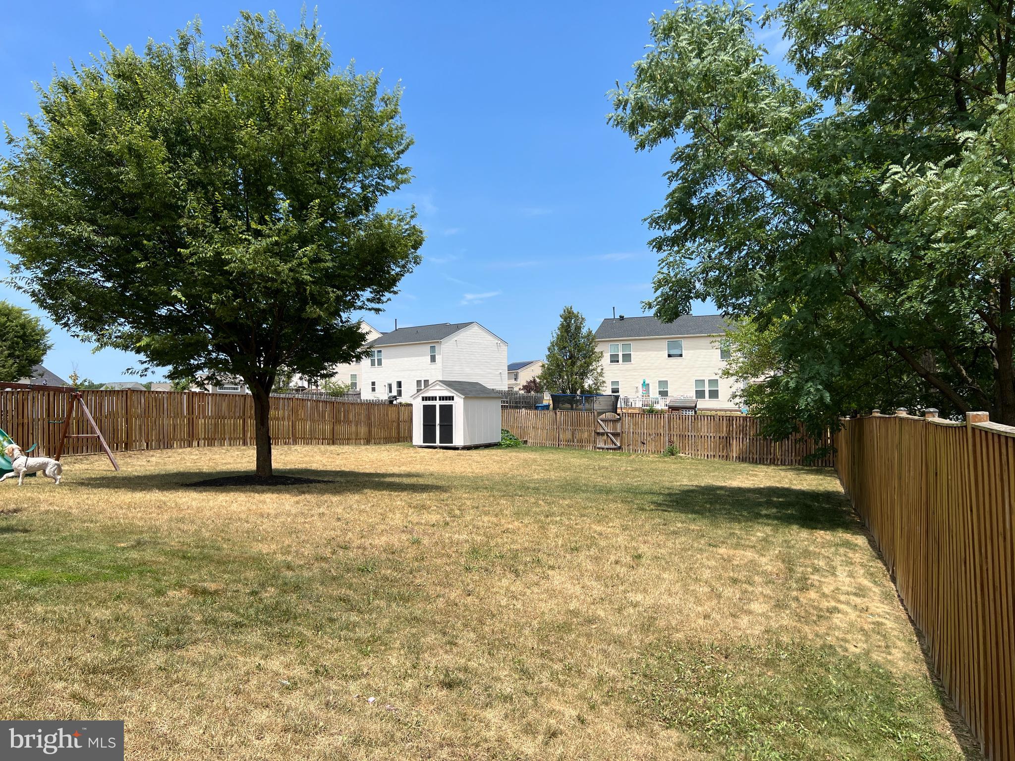 WAKELAND MANOR - Residential