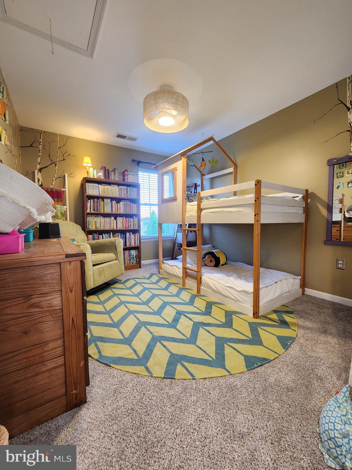 WAKELAND MANOR - Residential